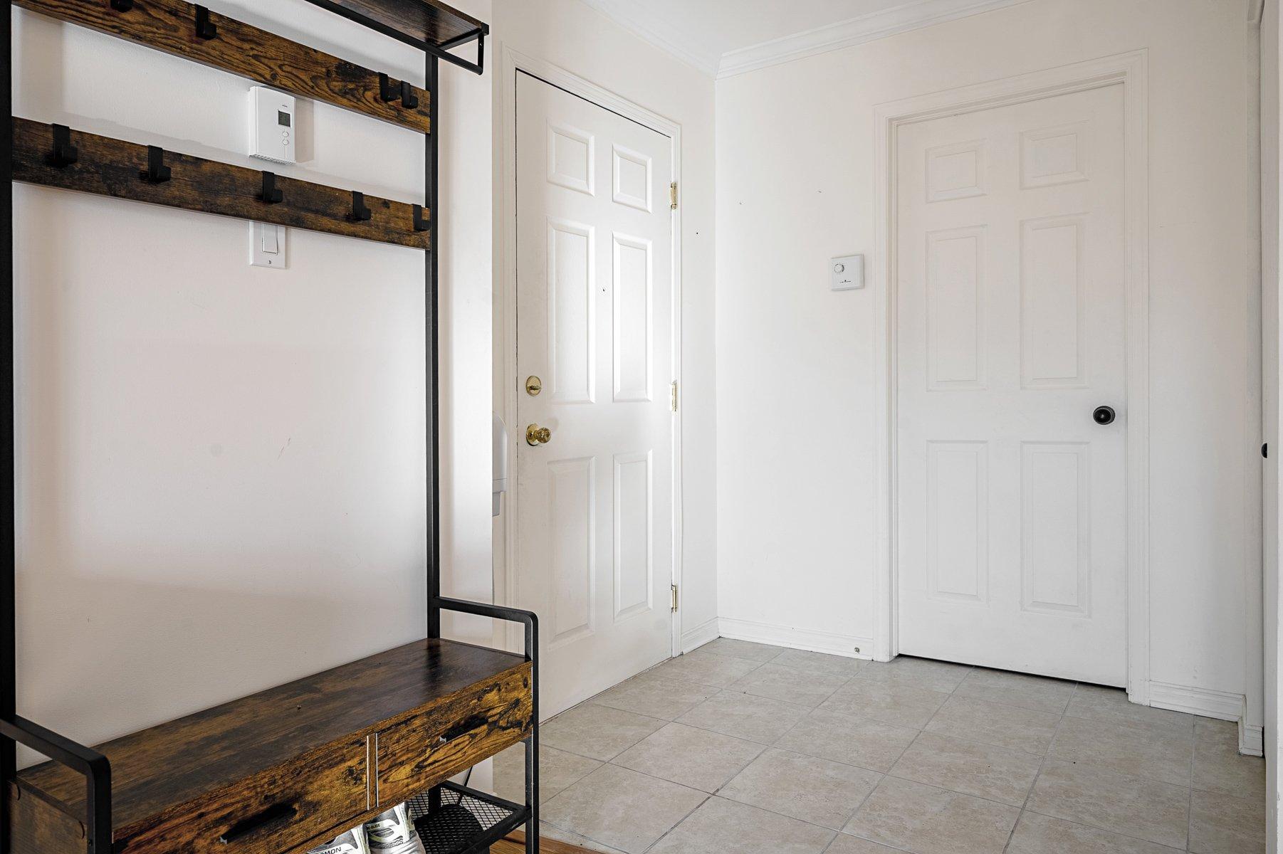









8645


Place du Charpentier

, 8,
Mirabel,




QC
J7N0C1

