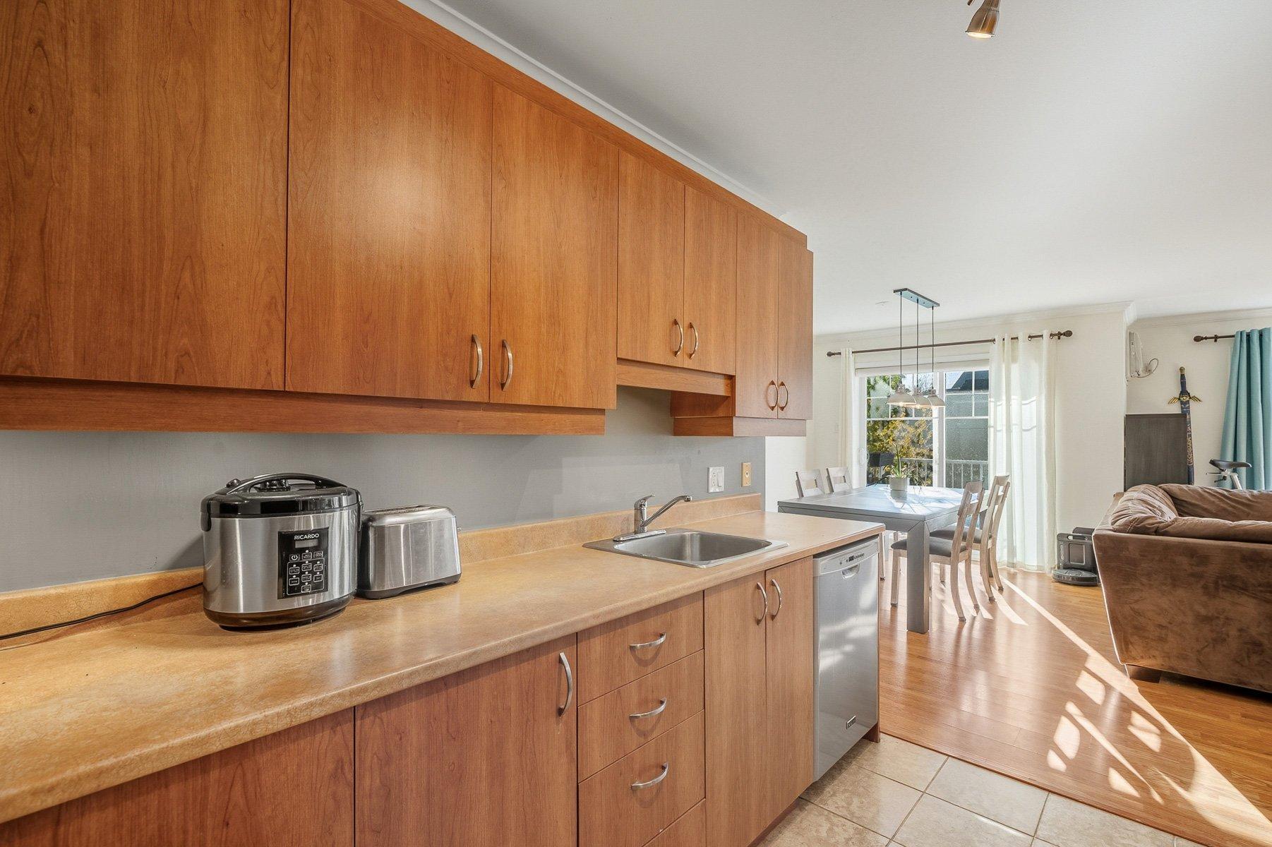 









8645


Place du Charpentier

, 8,
Mirabel,




QC
J7N0C1


