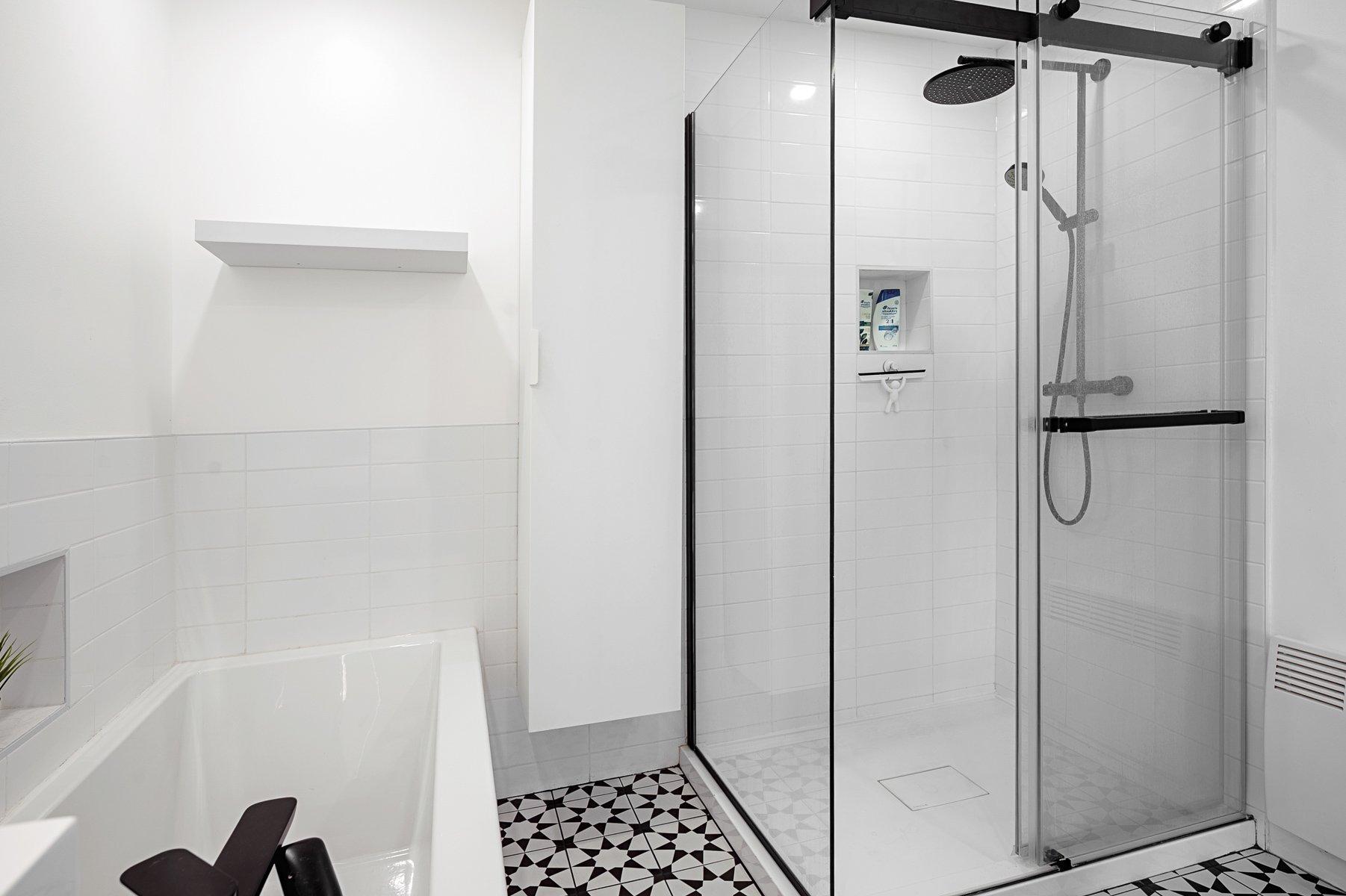 









8645


Place du Charpentier

, 8,
Mirabel,




QC
J7N0C1

