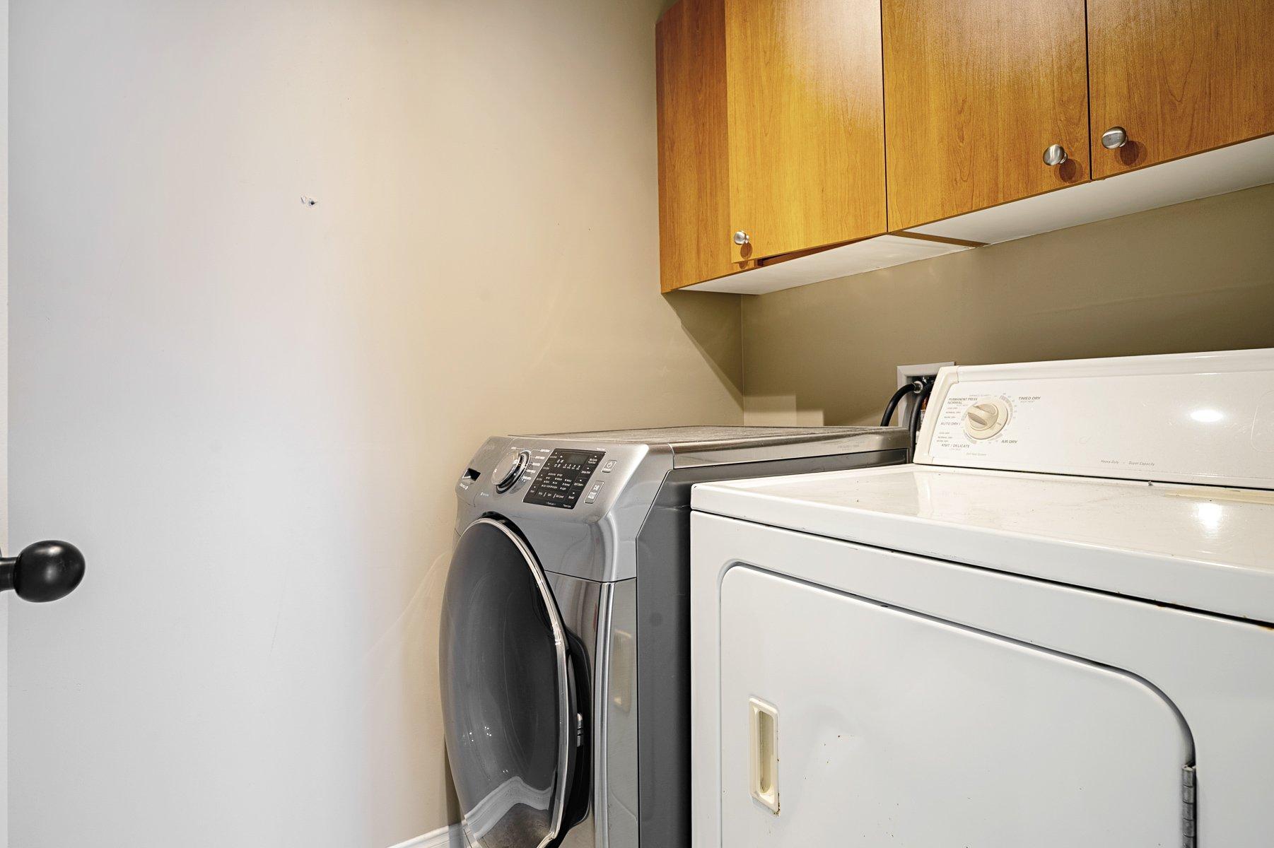 









8645


Place du Charpentier

, 8,
Mirabel,




QC
J7N0C1

