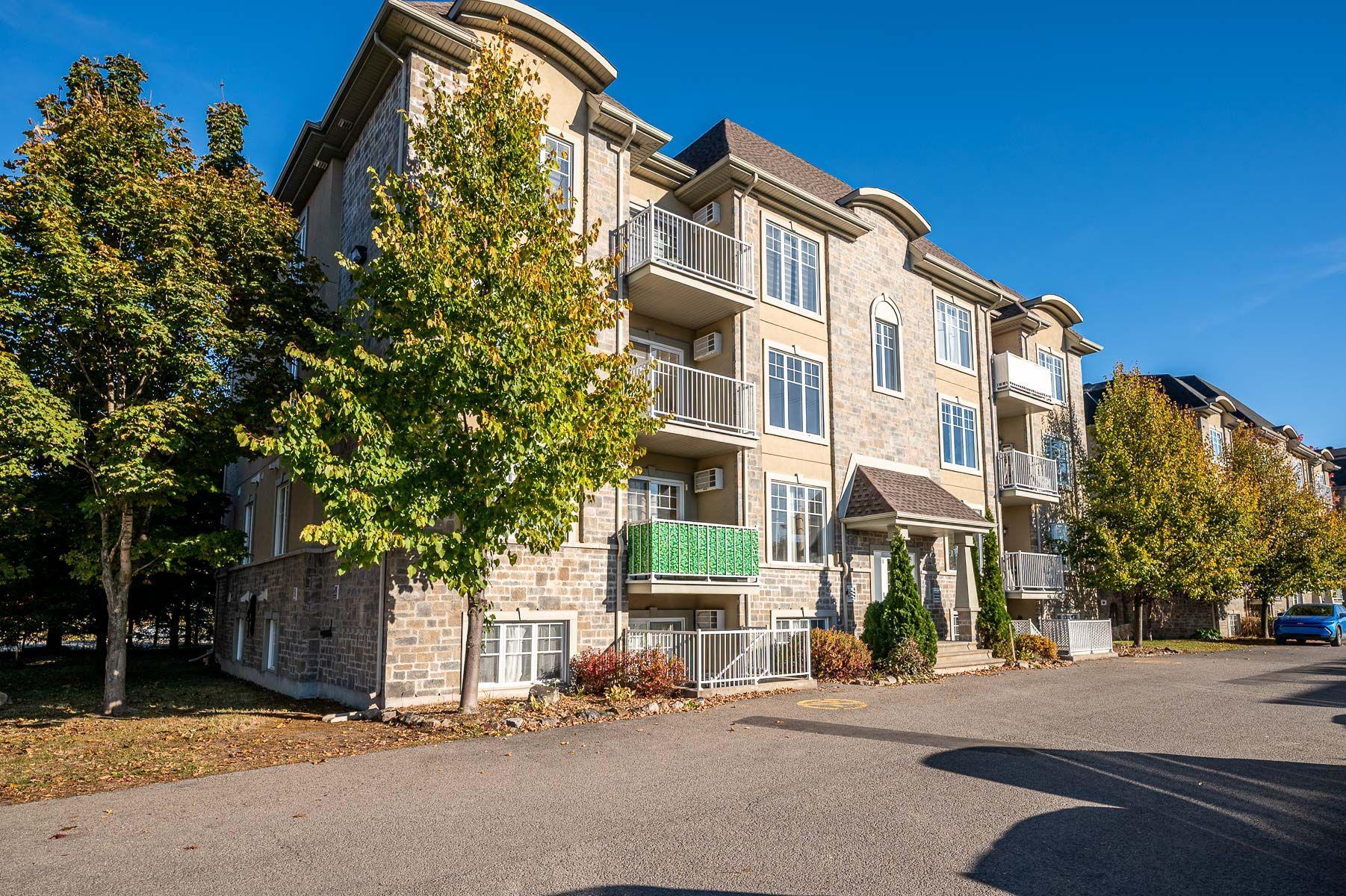 









8645


Place du Charpentier

, 8,
Mirabel,




QC
J7N0C1

