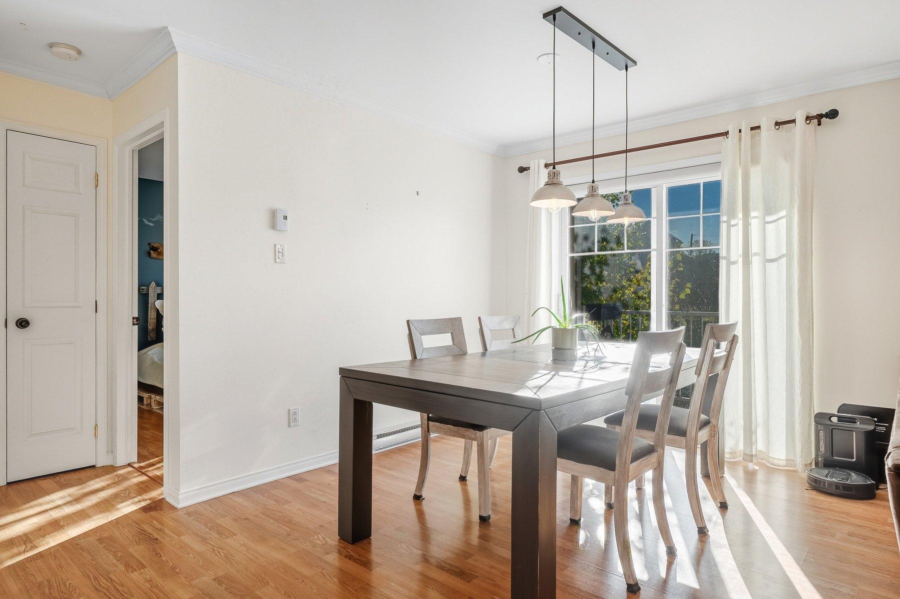 









8645


Place du Charpentier

, 8,
Mirabel,




QC
J7N0C1

