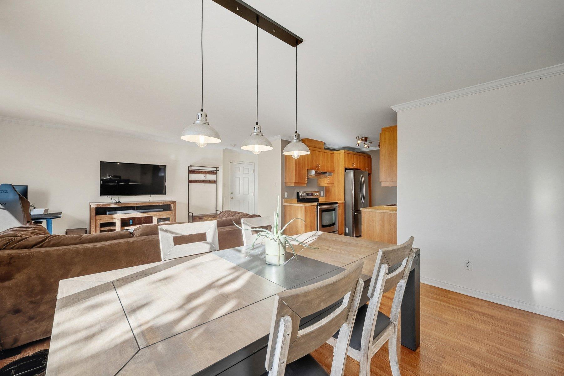 









8645


Place du Charpentier

, 8,
Mirabel,




QC
J7N0C1

