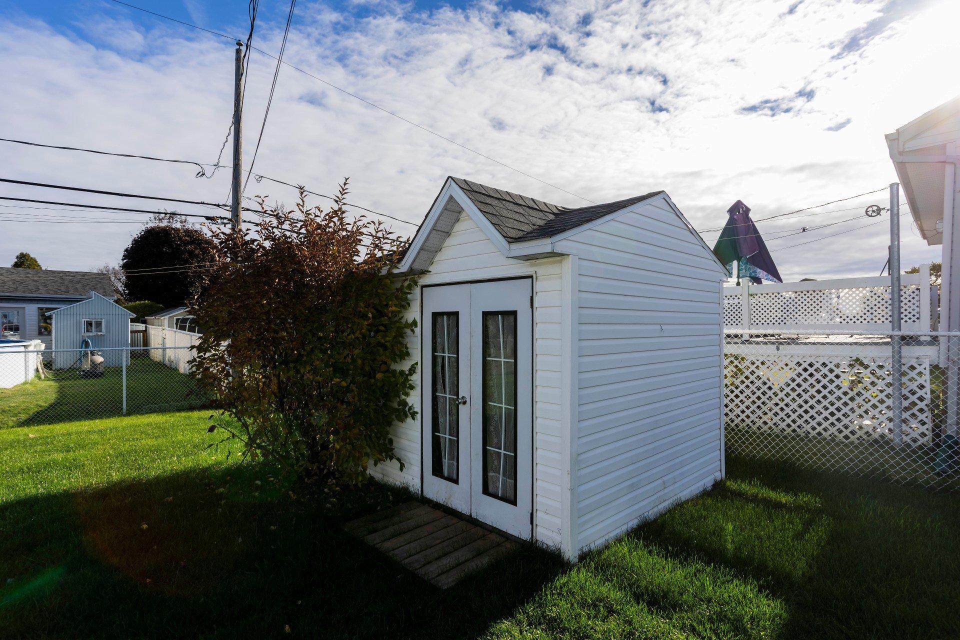 









420


Rue Pilon

,
Trois-Rivières,




QC
G9B1V5

