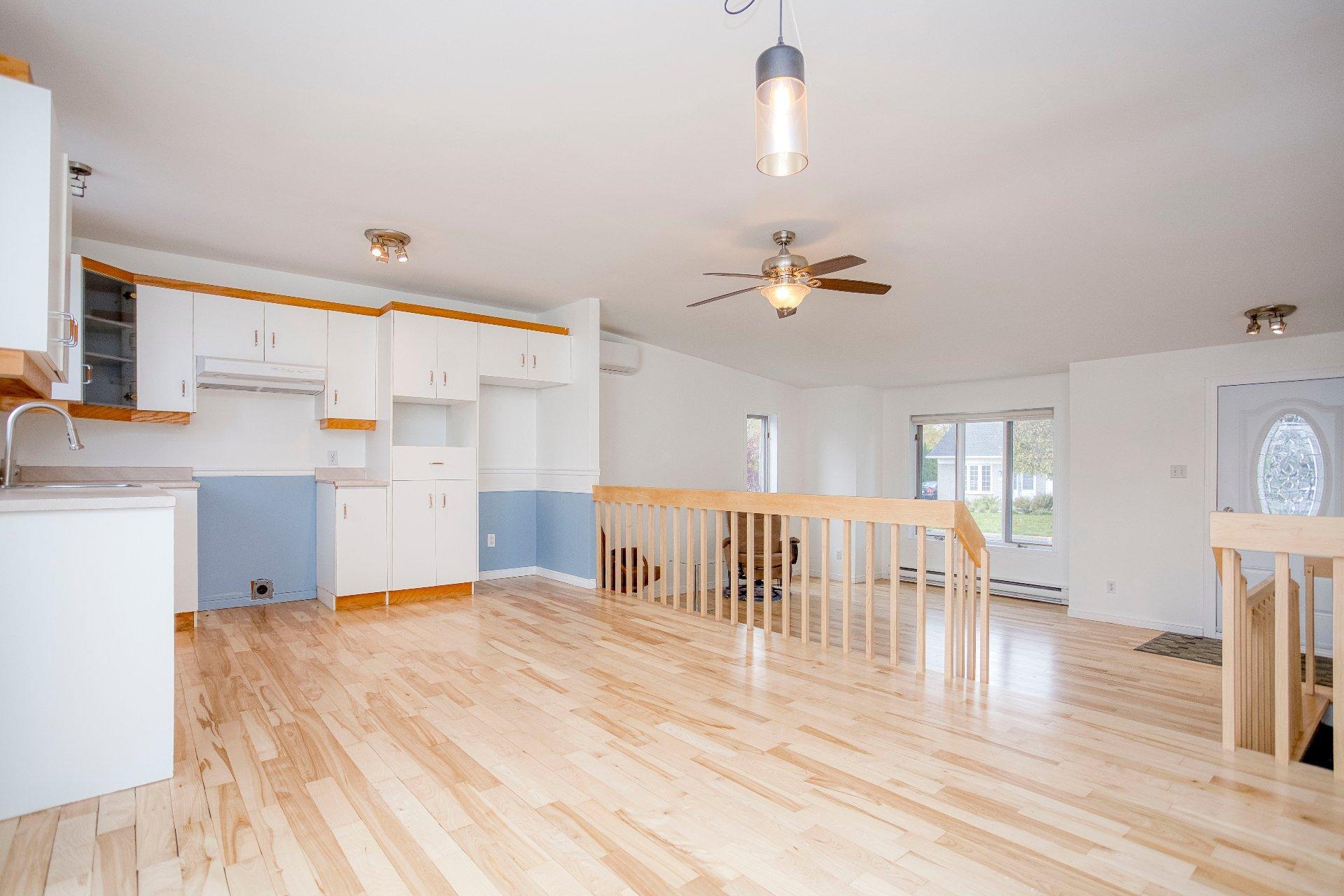 









420


Rue Pilon

,
Trois-Rivières,




QC
G9B1V5

