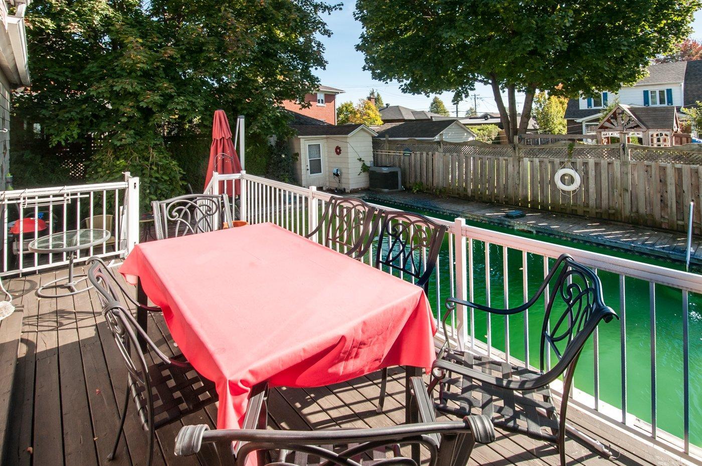









192


Rue St-Henri

,
Saint-Jean-sur-Richelieu,




QC
J3B1R1


