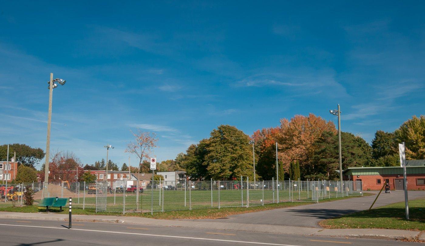 









192


Rue St-Henri

,
Saint-Jean-sur-Richelieu,




QC
J3B1R1

