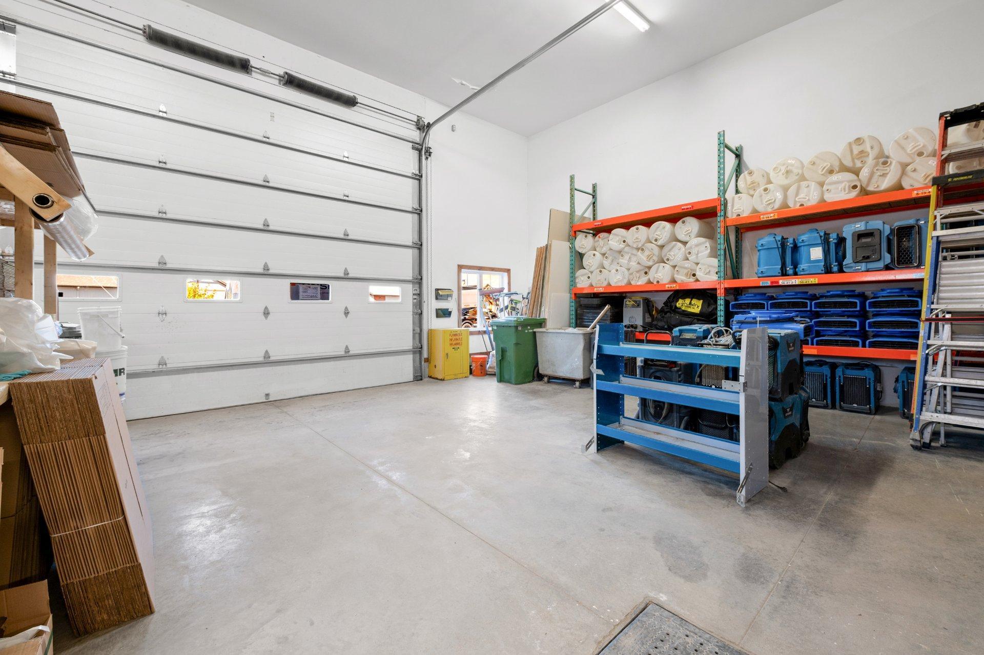 









1153


Rue des Entreprises

,
Sainte-Agathe-des-Monts,




QC
J8C2Z8

