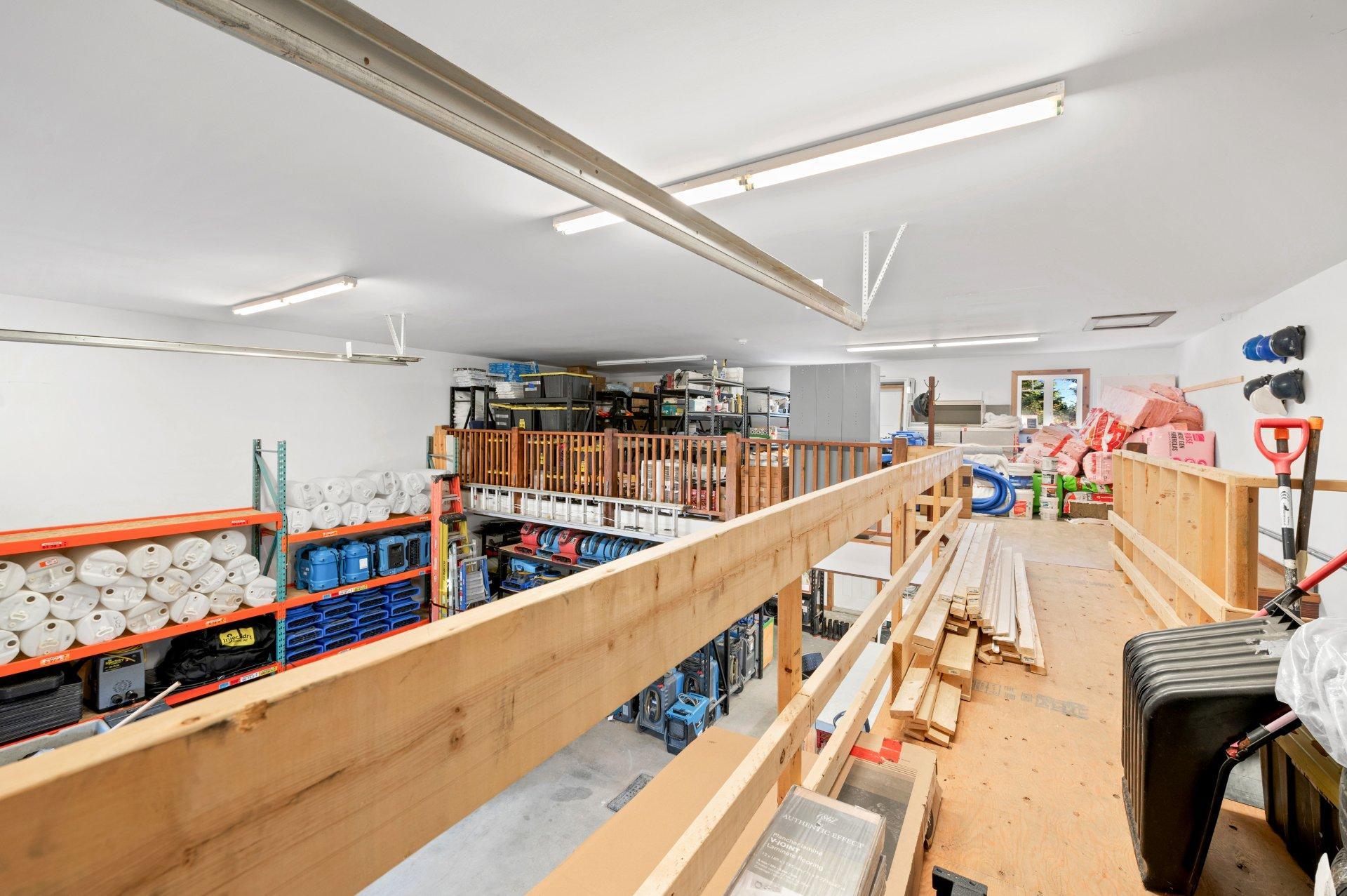 









1153


Rue des Entreprises

,
Sainte-Agathe-des-Monts,




QC
J8C2Z8

