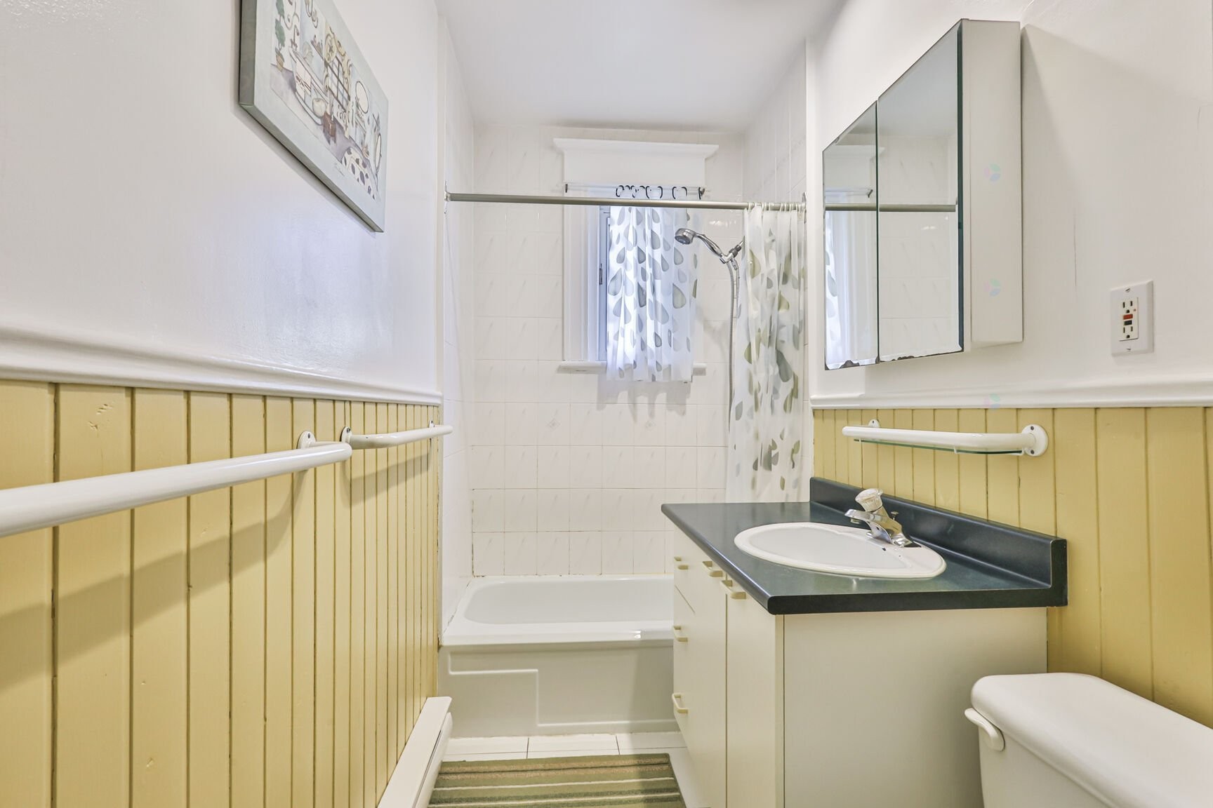 









10737


Av. Vianney

,
Montréal (Ahuntsic-Cartierville),




QC
H2B2Y3

