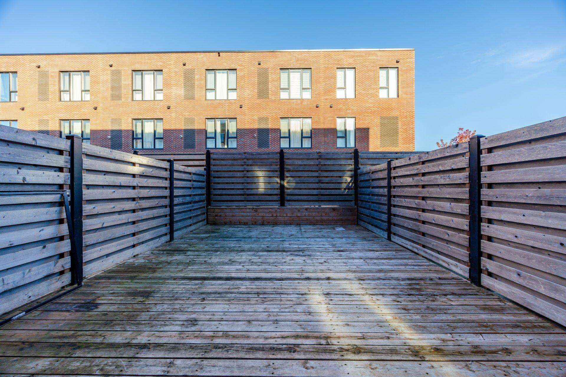 









1036


Rue Jacqueline-Sicotte

,
Montréal (LaSalle),




QC
H8N0G9

