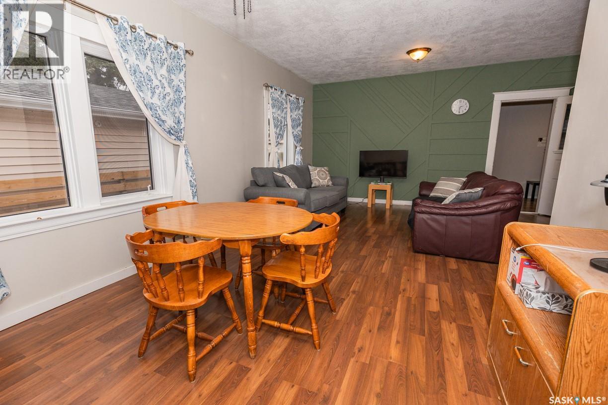 












202 Russell STREET

,
Luseland,




Saskatchewan
S0L2A0

