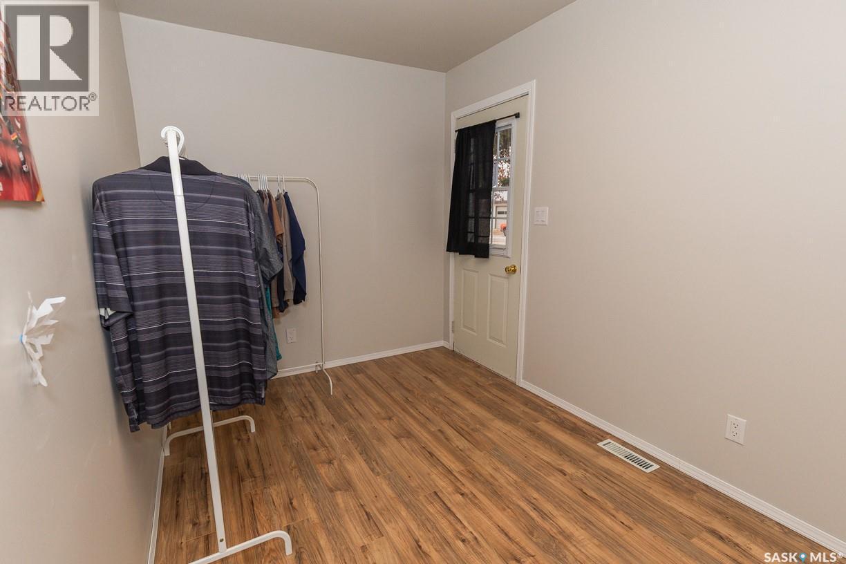 












202 Russell STREET

,
Luseland,




Saskatchewan
S0L2A0

