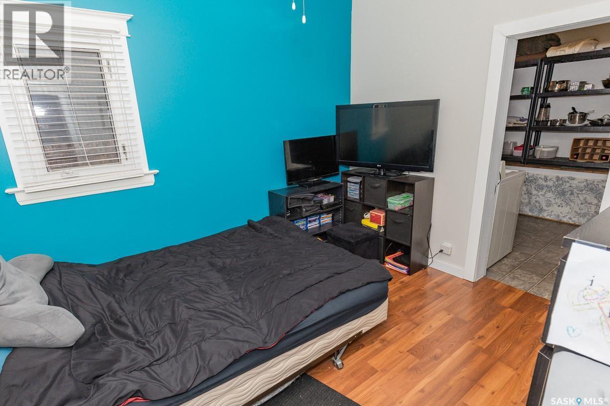 












202 Russell STREET

,
Luseland,




Saskatchewan
S0L2A0

