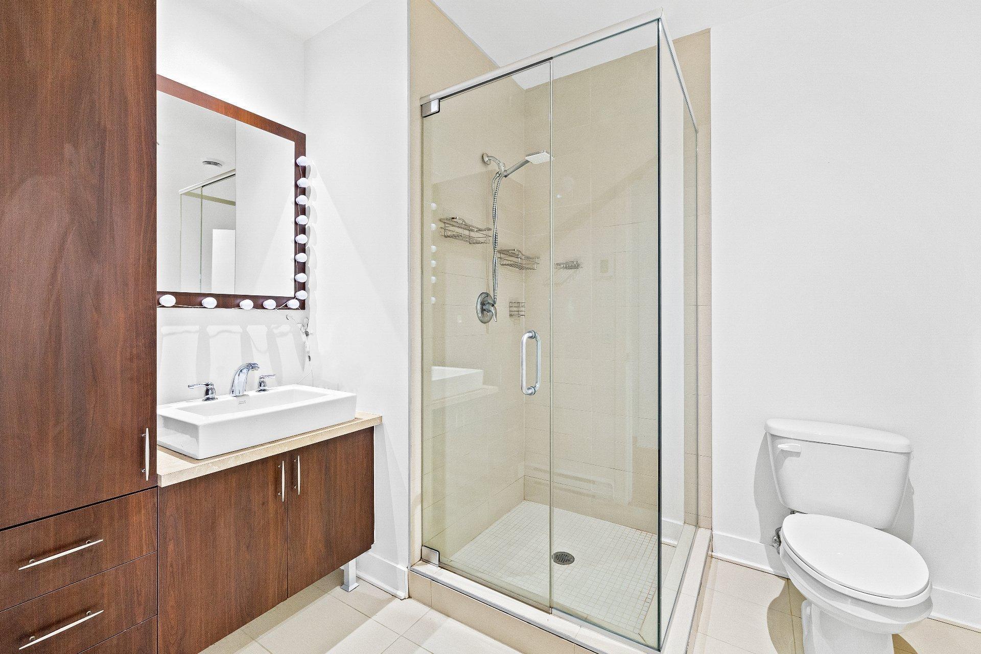 









460


19e Avenue

, 412,
Montréal (Lachine),




QC
H8S3S2

