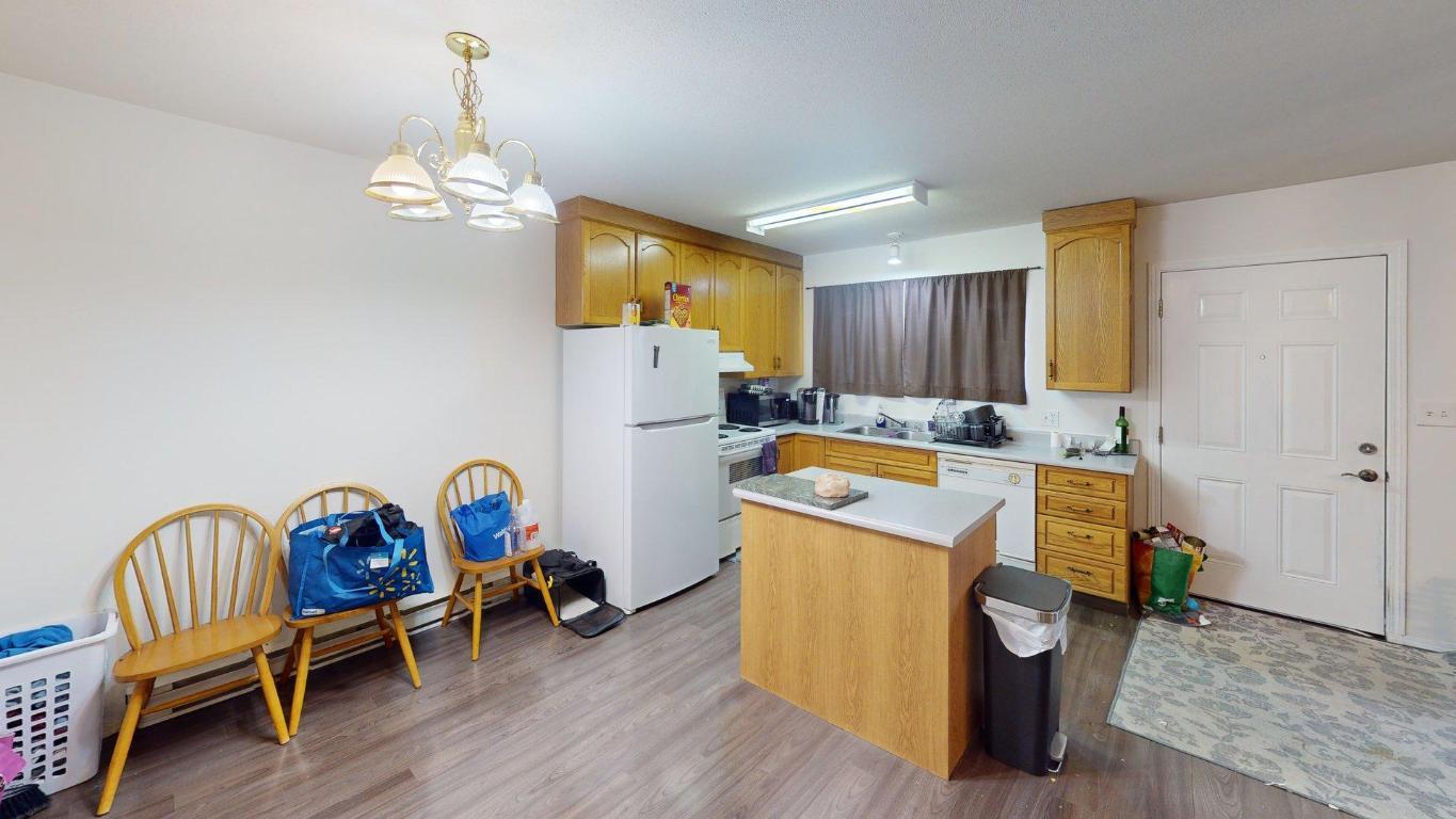 









1304


10A

Street,
Cranbrook,




BC
V1C 1T6

