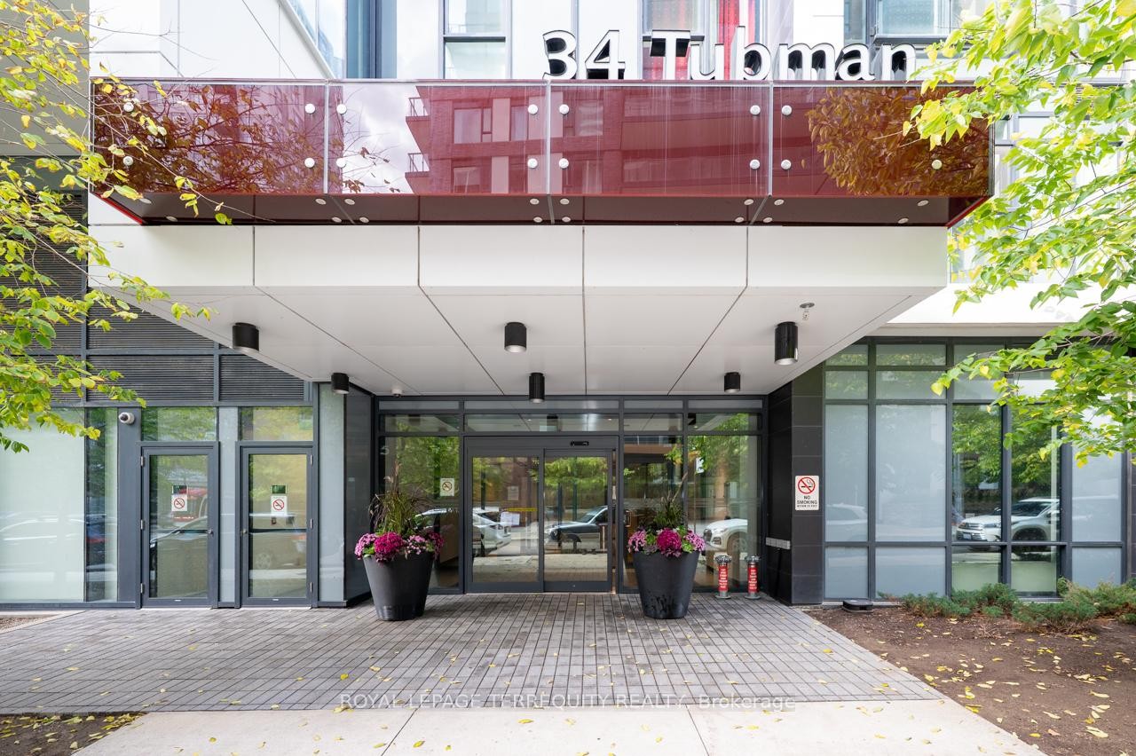 









34


Tubman

Avenue, 306,
Toronto,




ON
M5A 0R2

