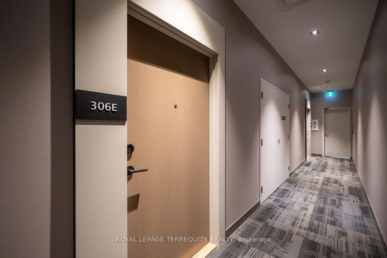 









34


Tubman

Avenue, 306,
Toronto,




ON
M5A 0R2

