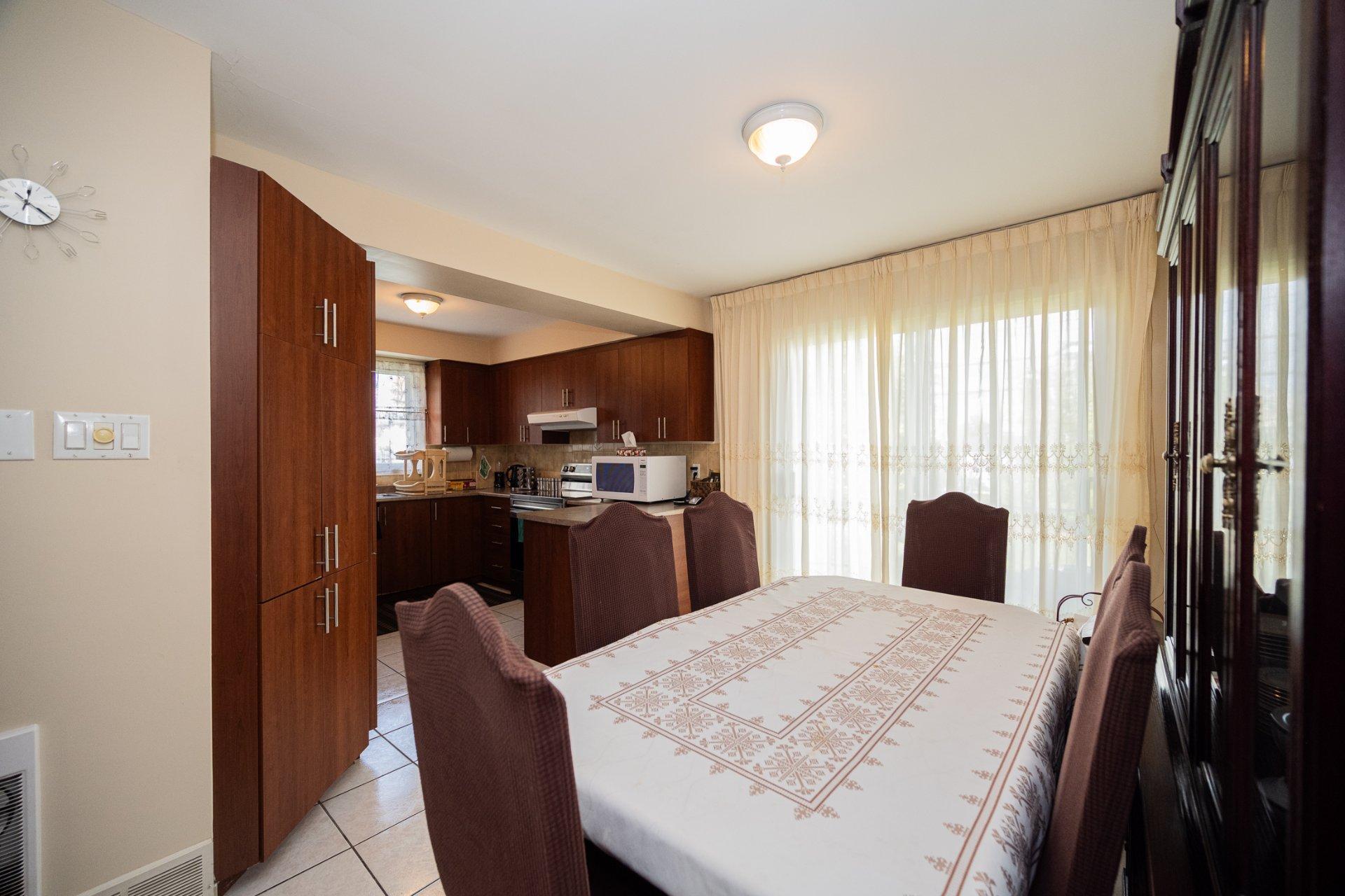 









5007

 - 5009


Boul. Notre-Dame

,
Laval (Chomedey),




QC
H7W1V6

