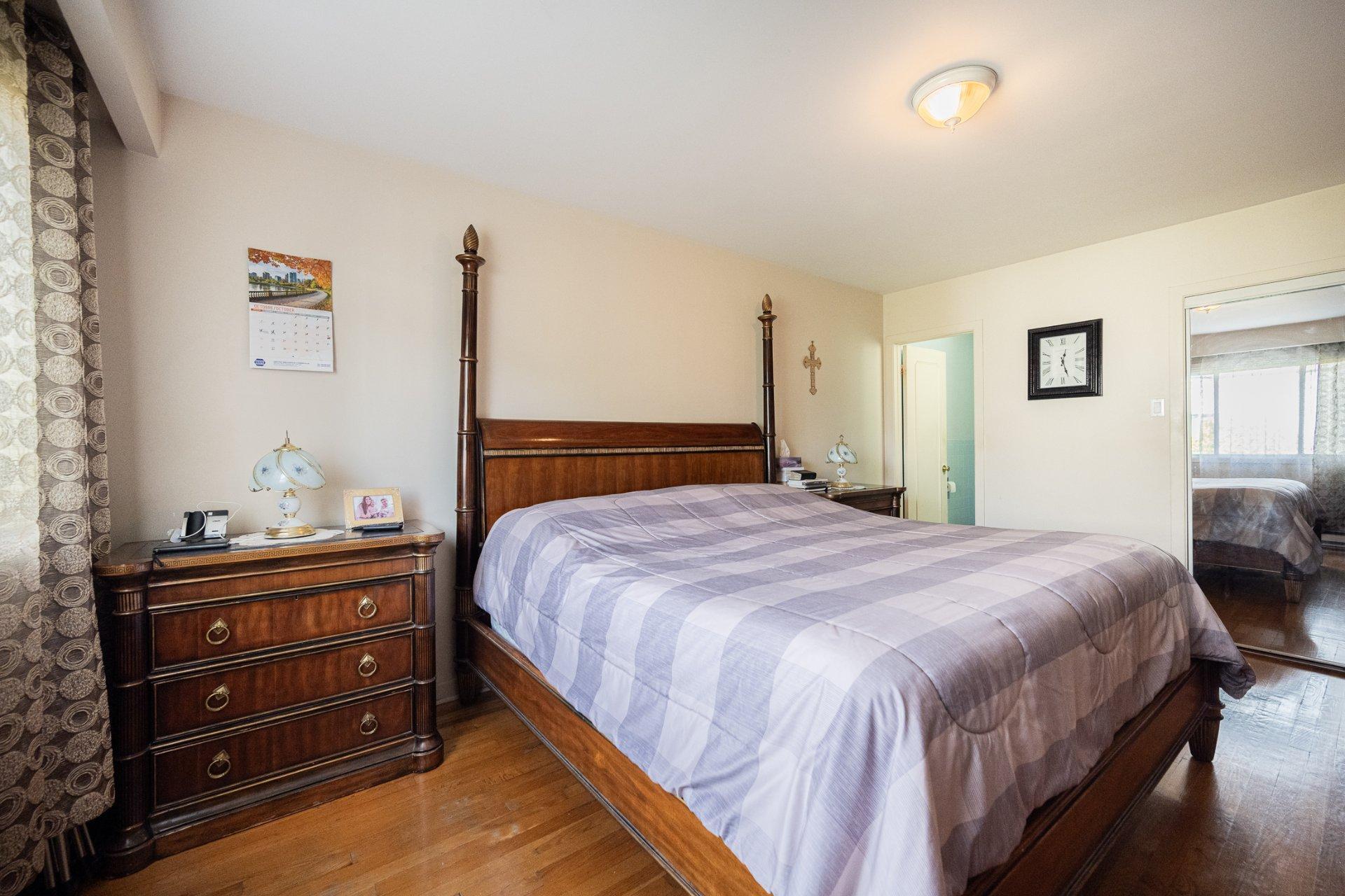 









5007

 - 5009


Boul. Notre-Dame

,
Laval (Chomedey),




QC
H7W1V6

