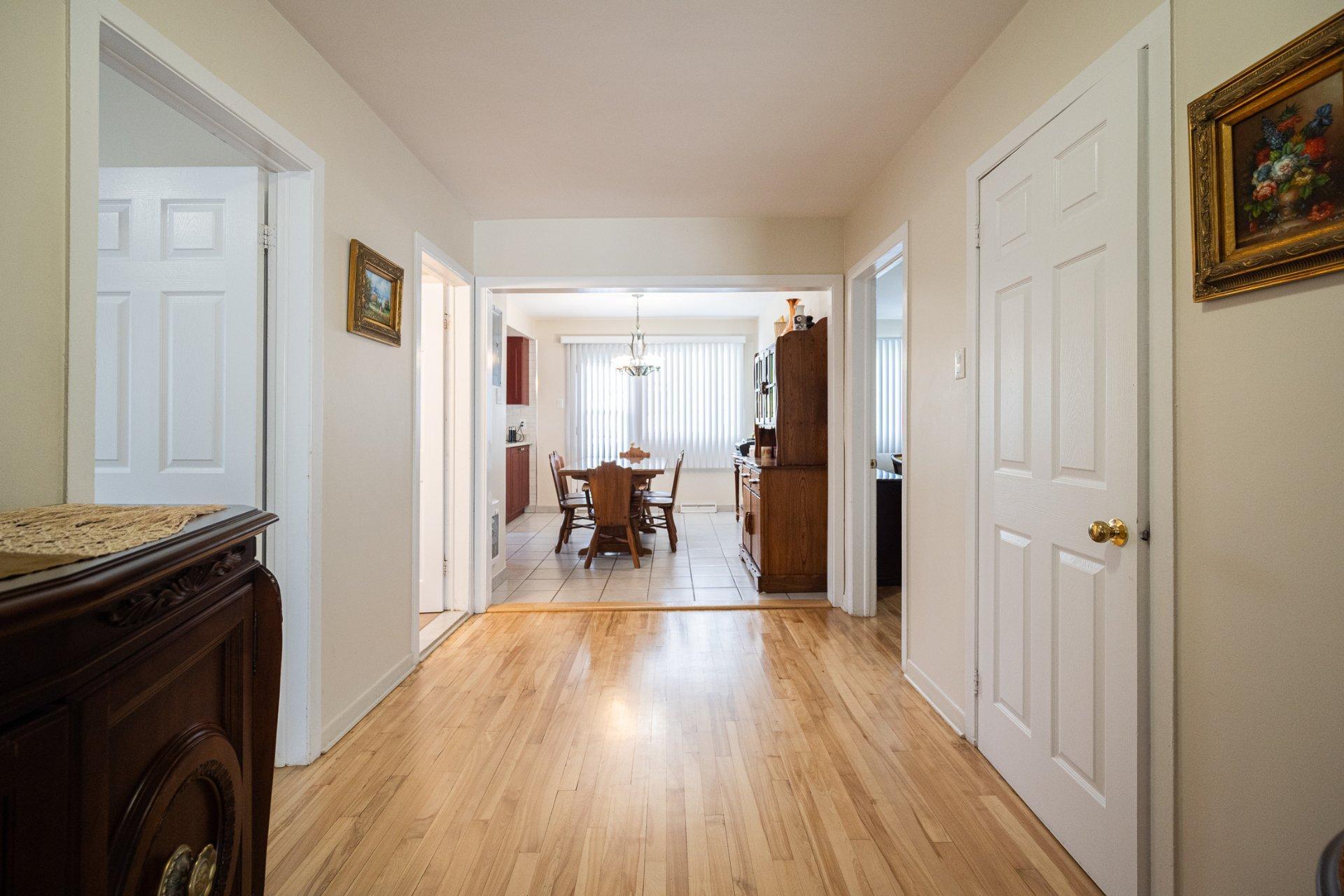 









5007

 - 5009


Boul. Notre-Dame

,
Laval (Chomedey),




QC
H7W1V6

