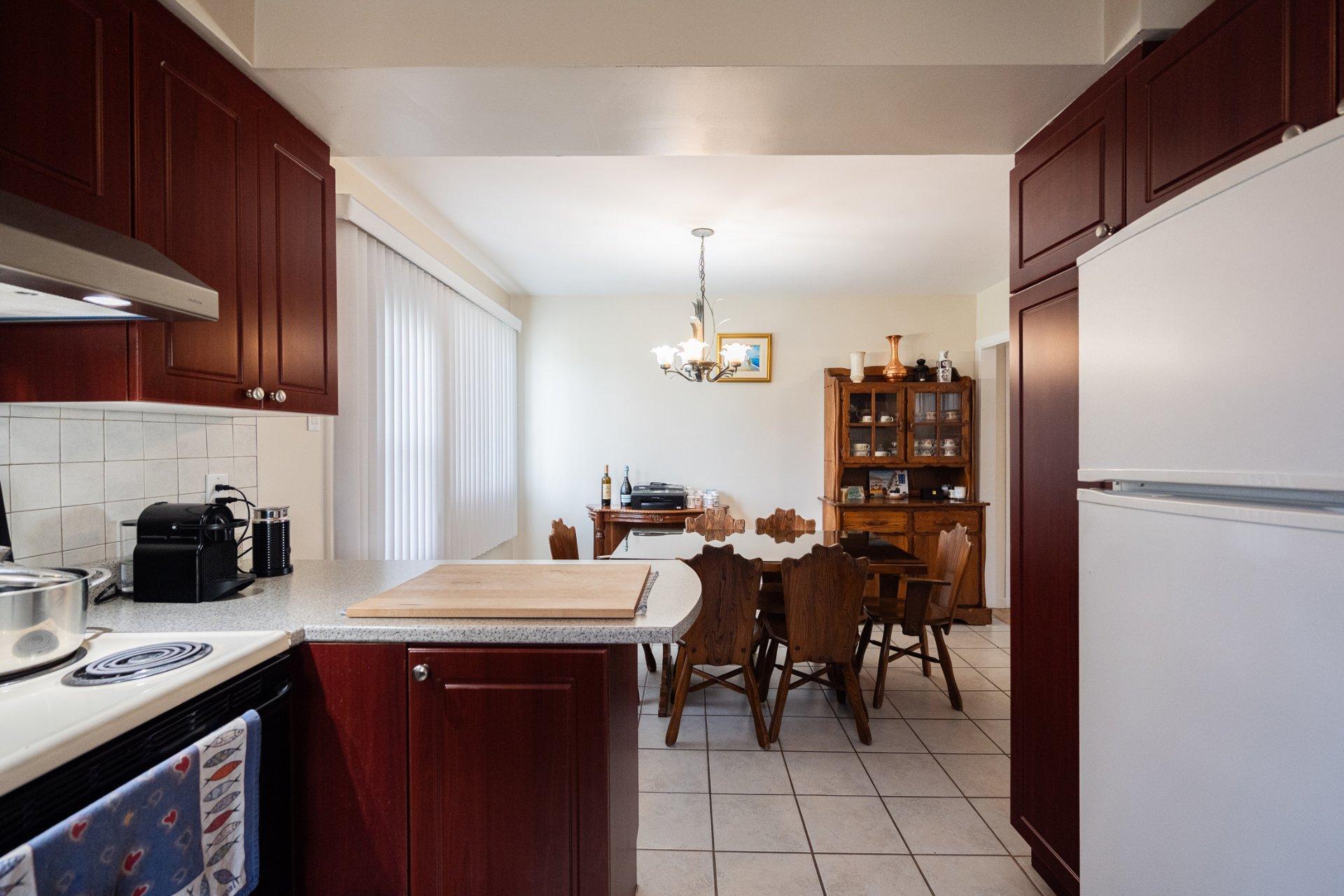 









5007

 - 5009


Boul. Notre-Dame

,
Laval (Chomedey),




QC
H7W1V6

