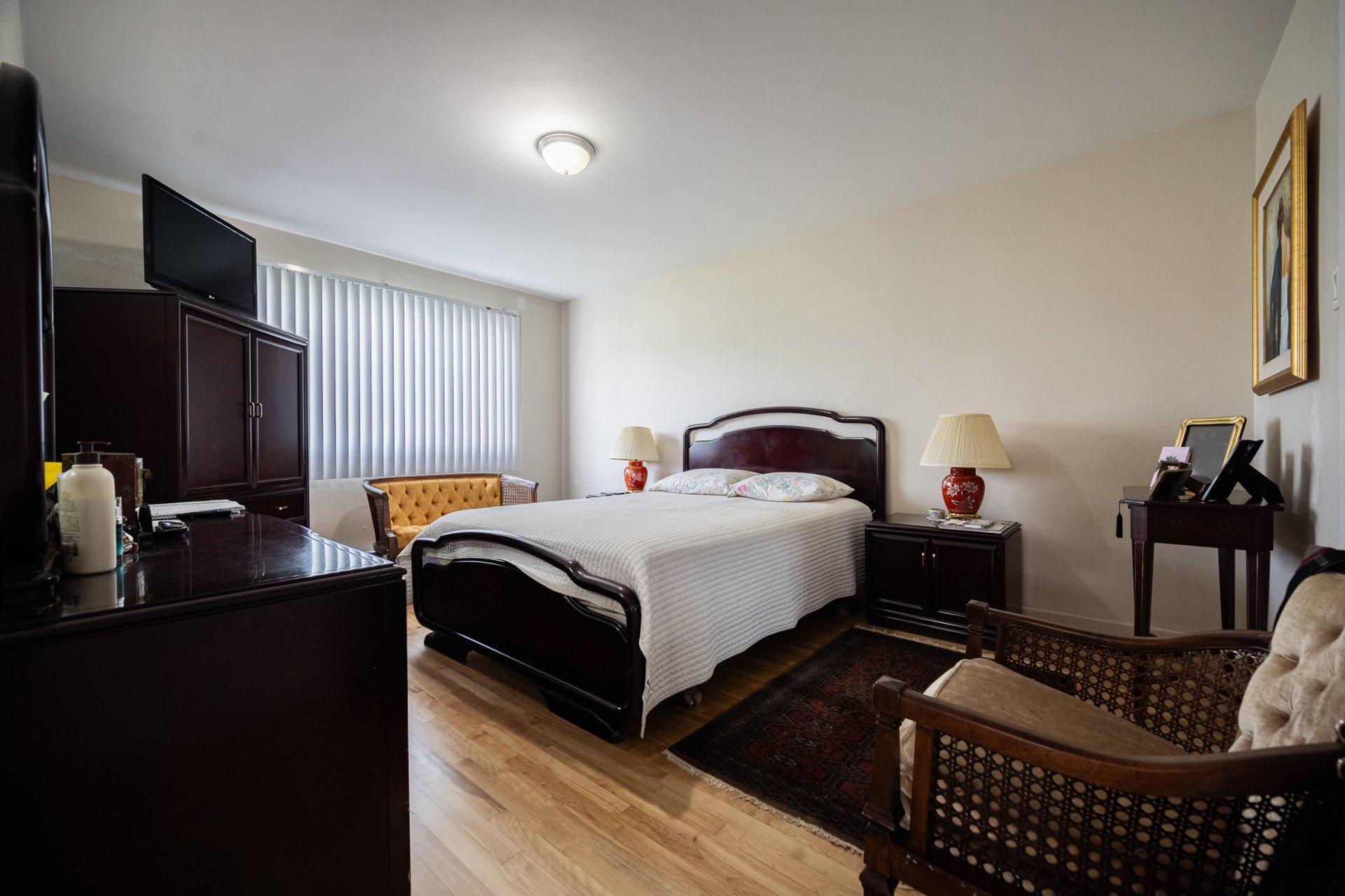 









5007

 - 5009


Boul. Notre-Dame

,
Laval (Chomedey),




QC
H7W1V6

