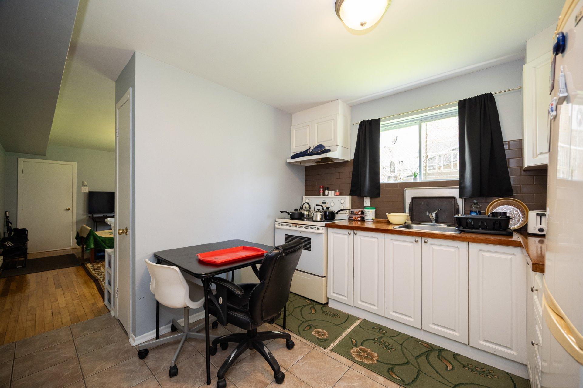 









5007

 - 5009


Boul. Notre-Dame

,
Laval (Chomedey),




QC
H7W1V6

