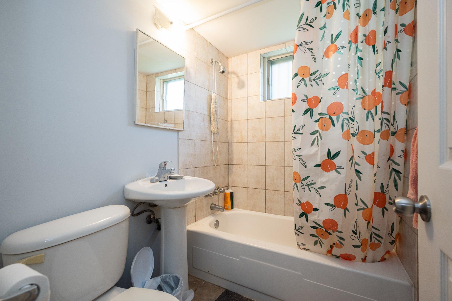 









5007

 - 5009


Boul. Notre-Dame

,
Laval (Chomedey),




QC
H7W1V6

