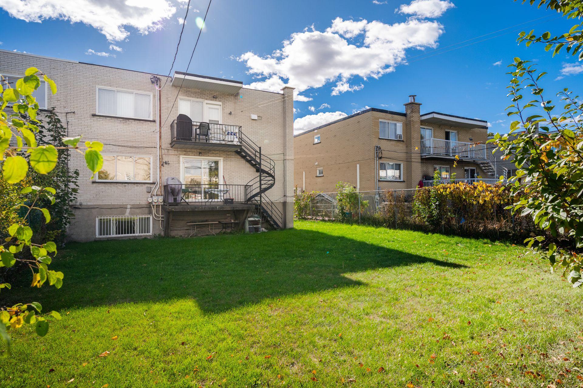 









5007

 - 5009


Boul. Notre-Dame

,
Laval (Chomedey),




QC
H7W1V6

