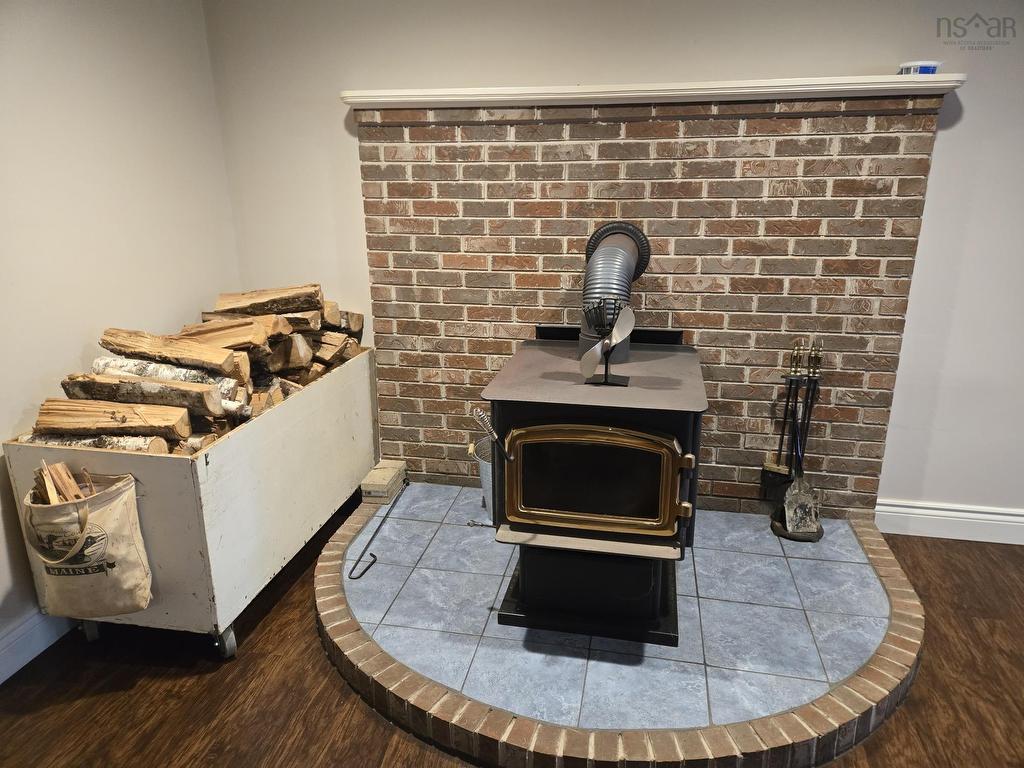 












49 Second Court

,
Valley,




NS
B6L 2T6

