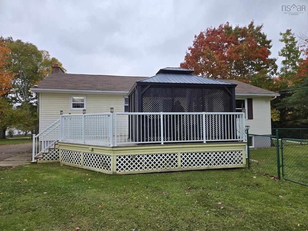 












49 Second Court

,
Valley,




NS
B6L 2T6

