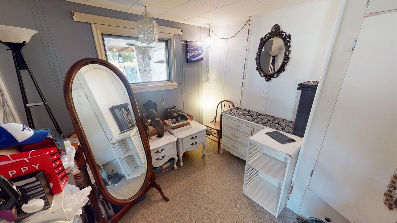 









406


3rd

Street,
Cranbrook,




BC
V1C 3Z4

