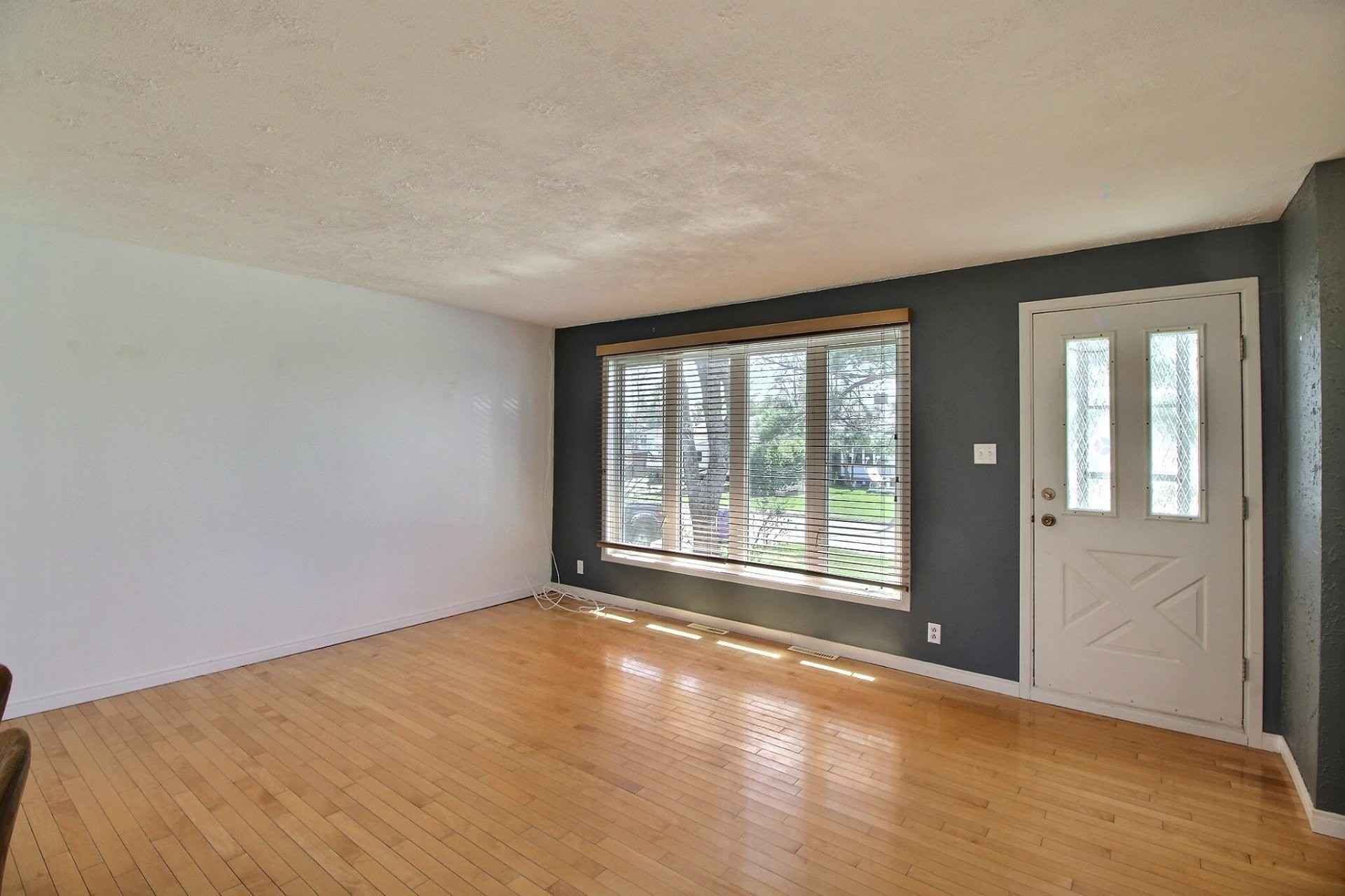 









37


Place Noyelle

,
Lebel-sur-Quévillon,




QC
J0Y1X0

