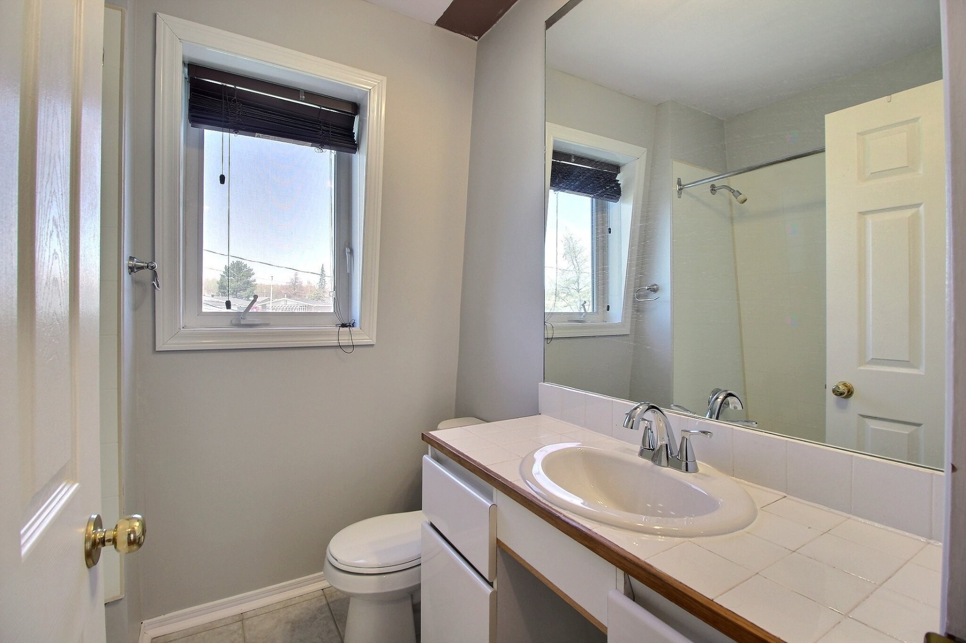 









37


Place Noyelle

,
Lebel-sur-Quévillon,




QC
J0Y1X0

