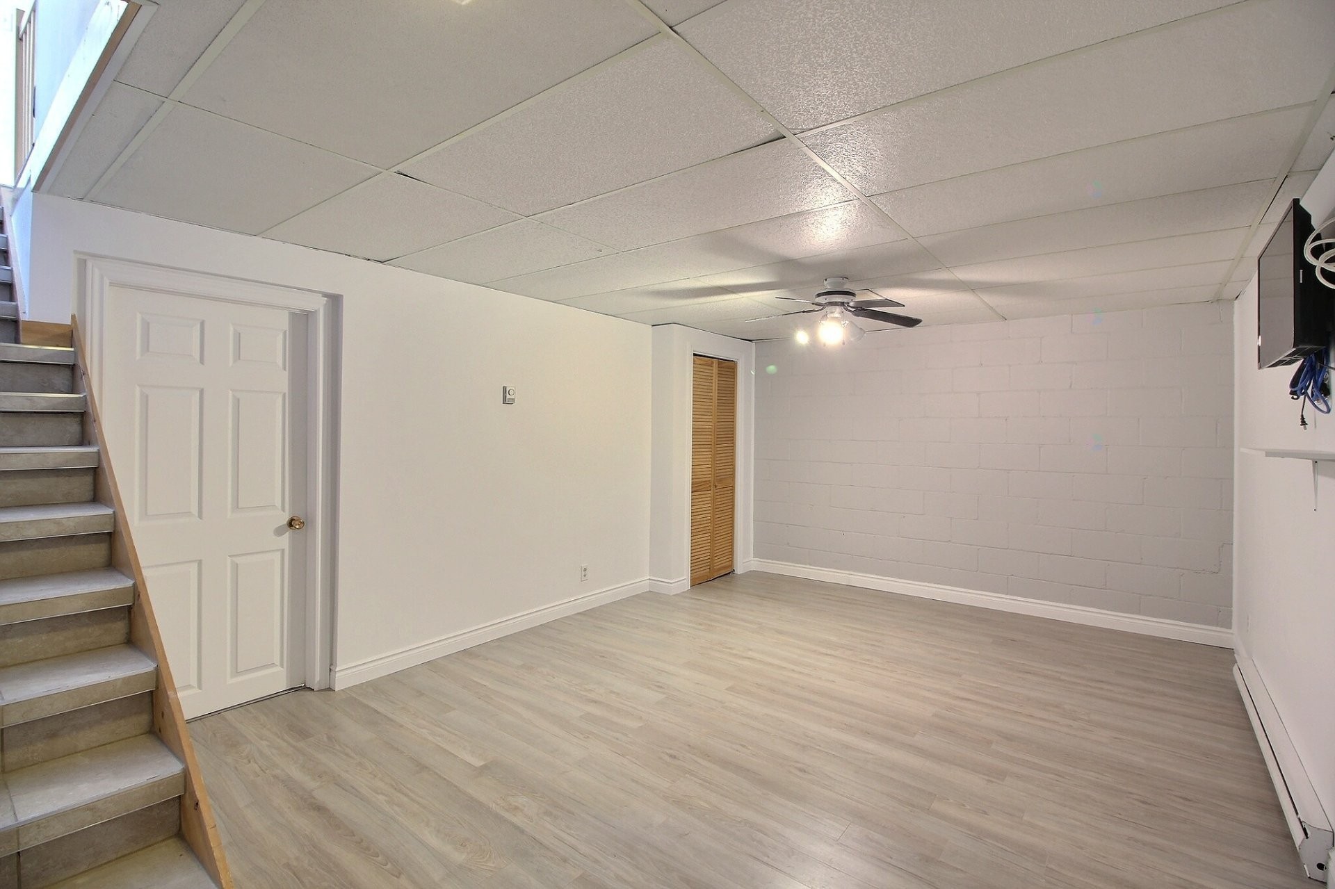 









37


Place Noyelle

,
Lebel-sur-Quévillon,




QC
J0Y1X0

