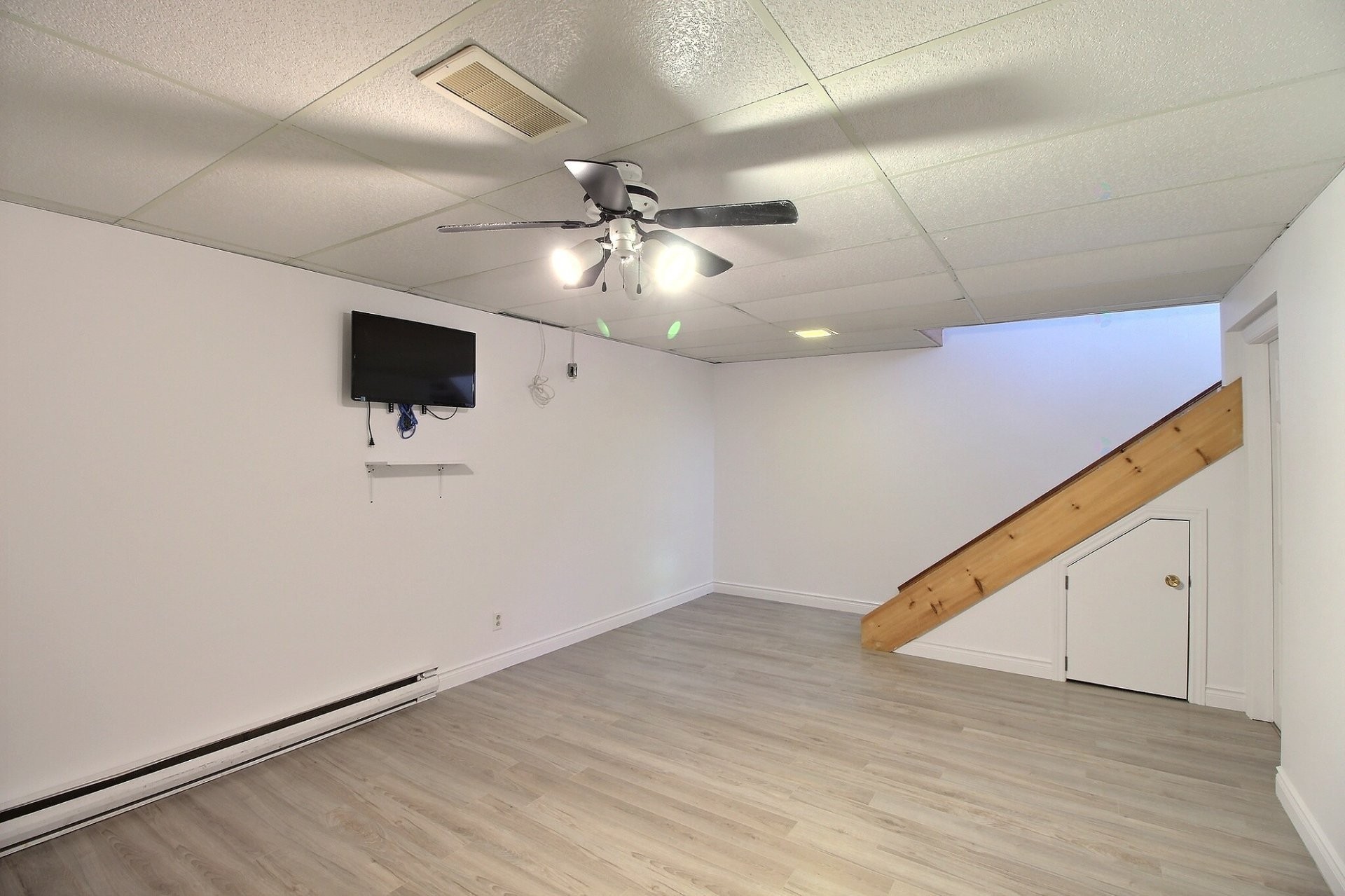 









37


Place Noyelle

,
Lebel-sur-Quévillon,




QC
J0Y1X0

