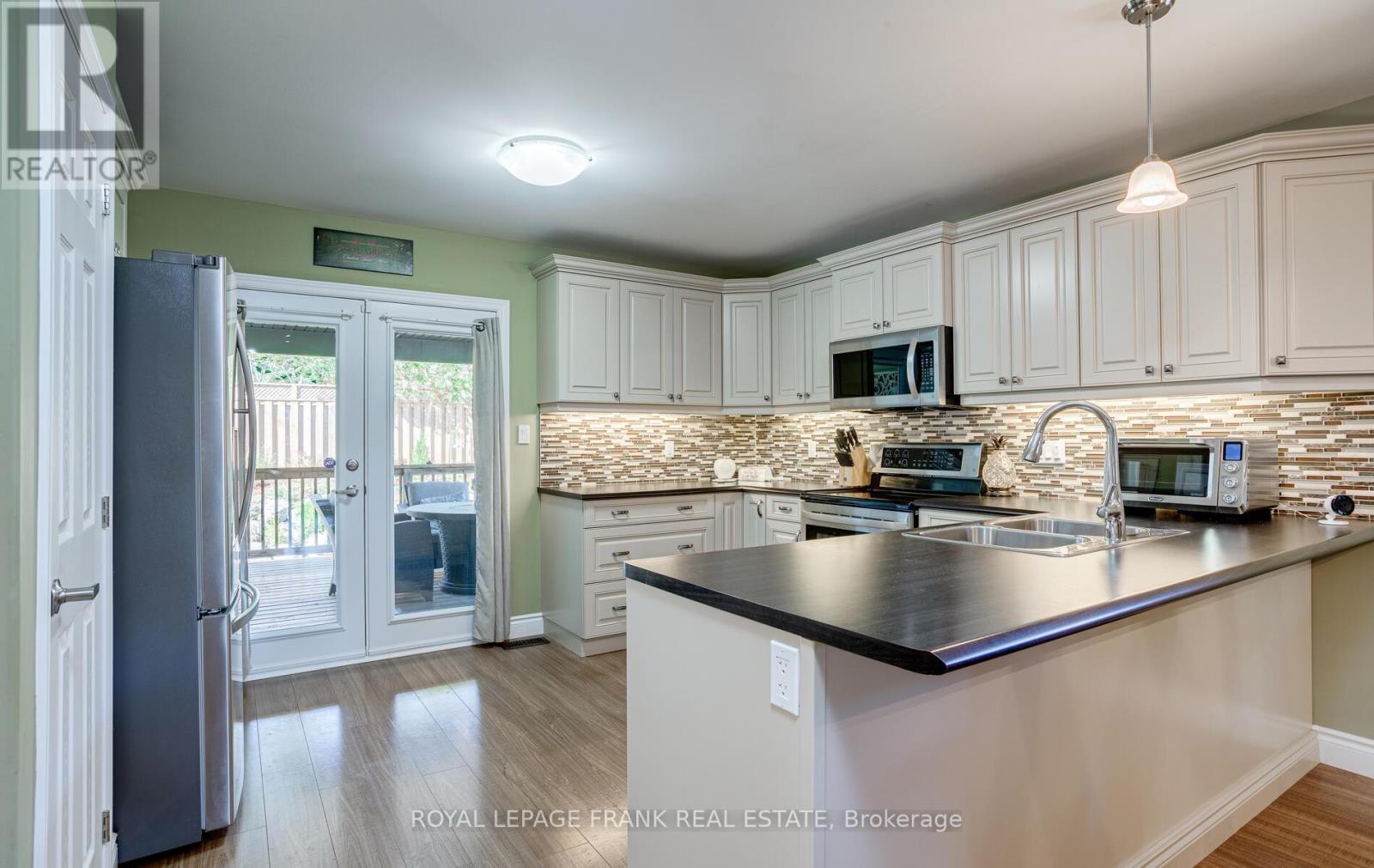 












41 CORTLAND WAY

,
Brighton,




Ontario
K0K1H0

