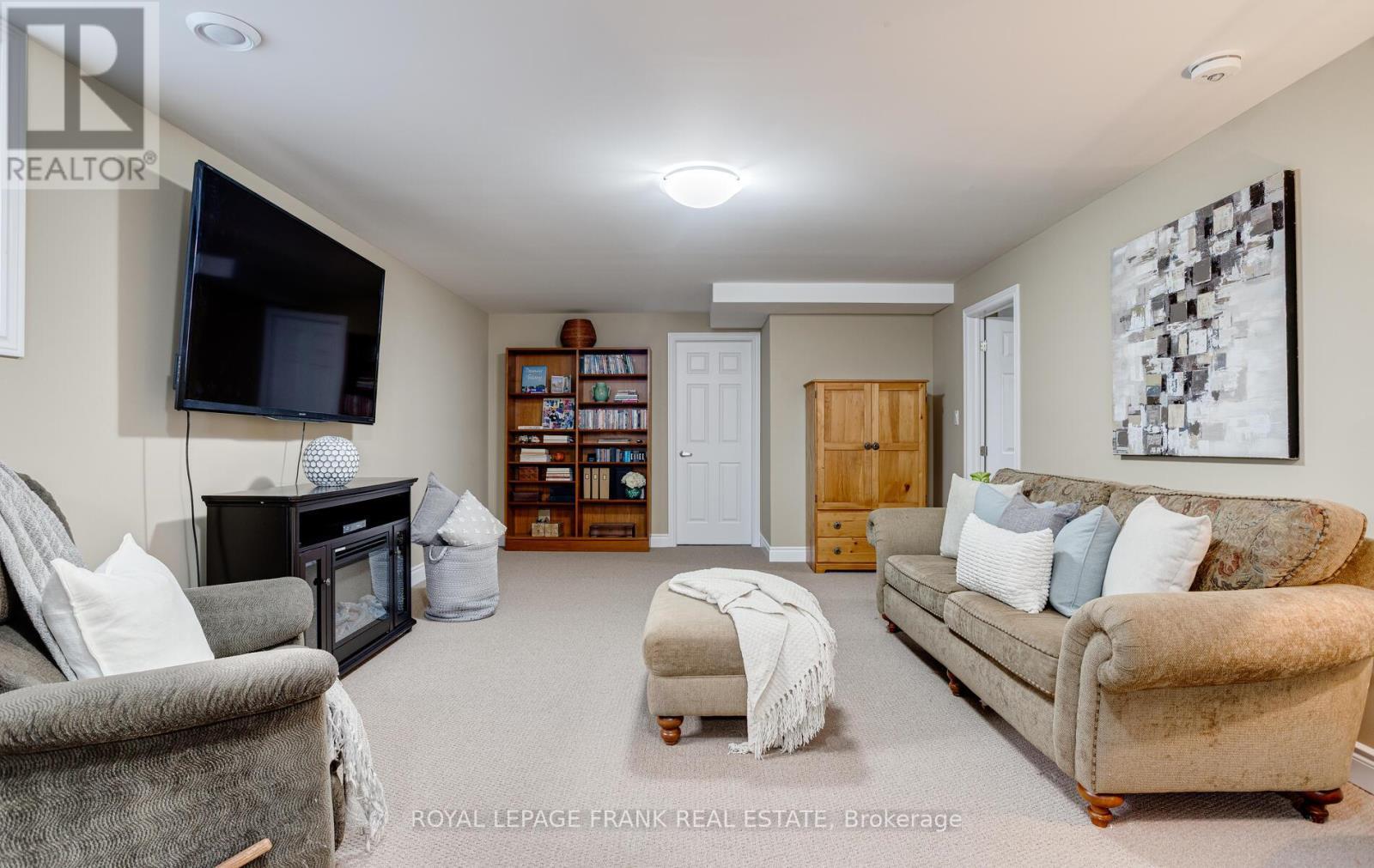 












41 CORTLAND WAY

,
Brighton,




Ontario
K0K1H0

