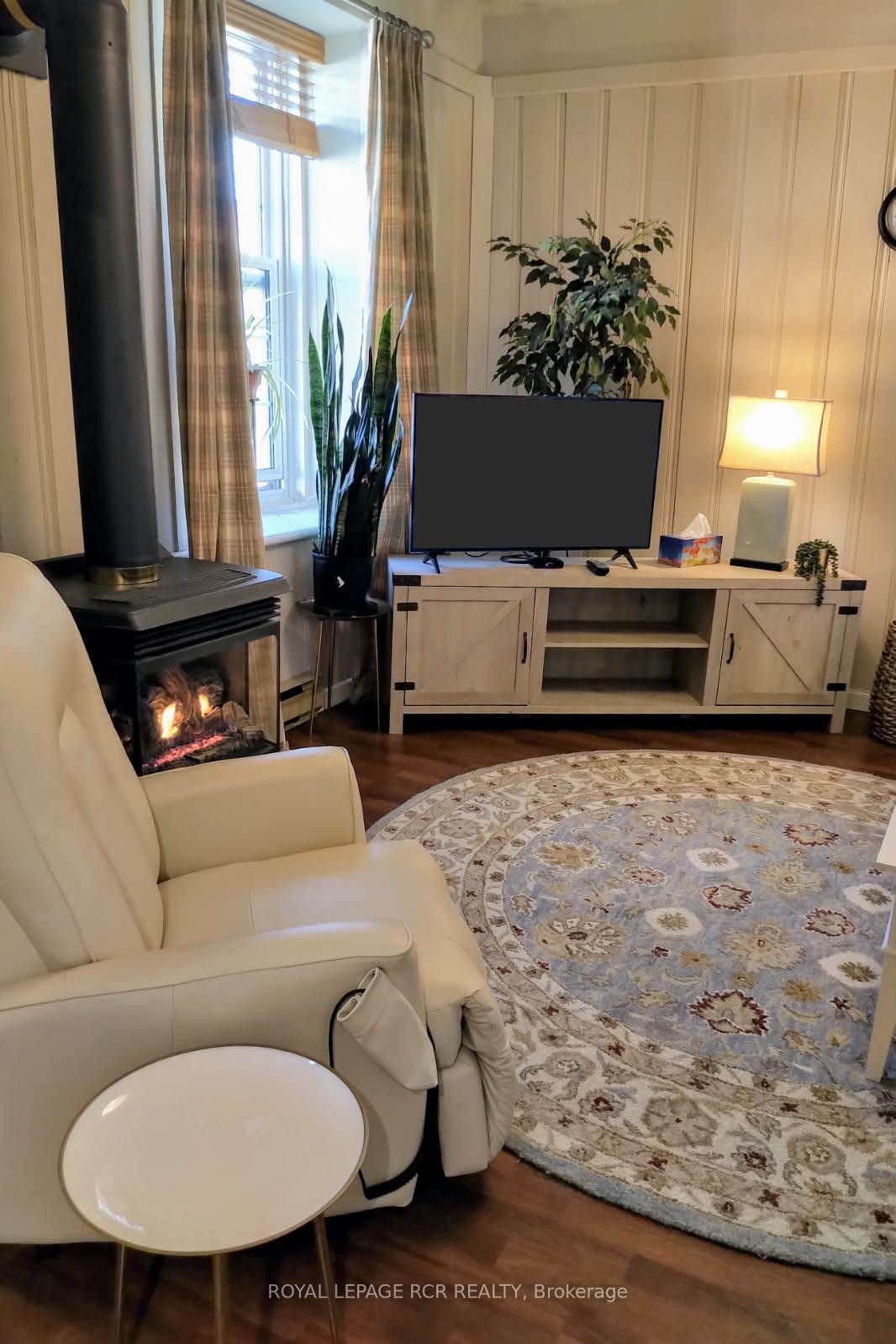 









50


Mill

Street West,
Centre Wellington,




ON
N0B 1S0

