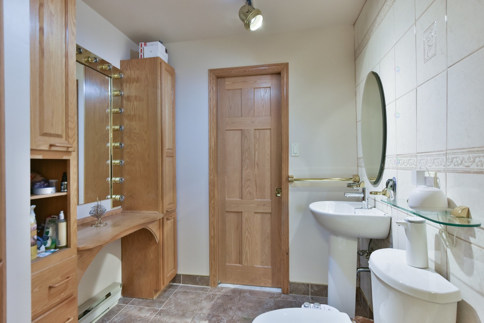 









344


Rue Mitchell

,
Lachute,




QC
J8H2K2

