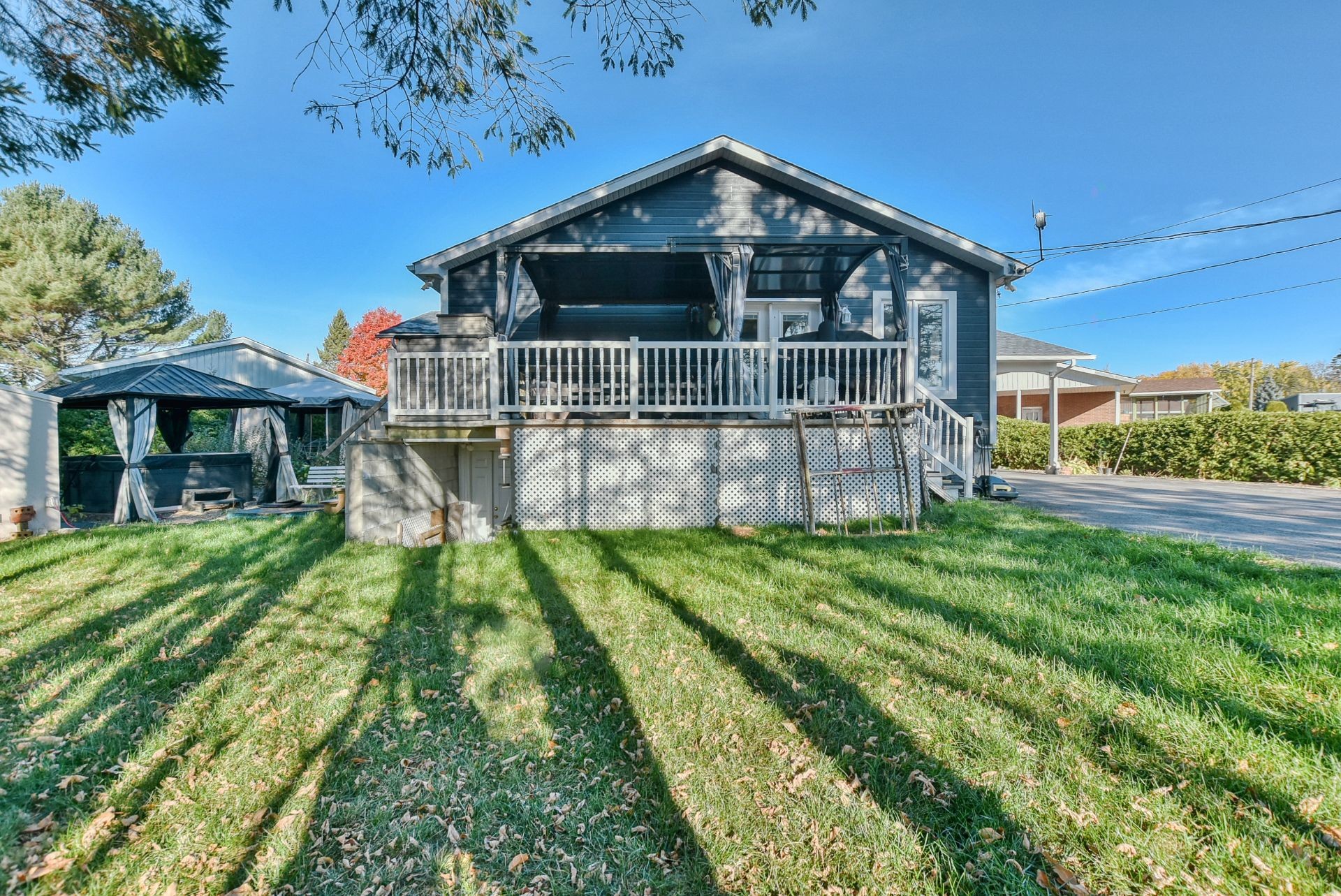 









344


Rue Mitchell

,
Lachute,




QC
J8H2K2

