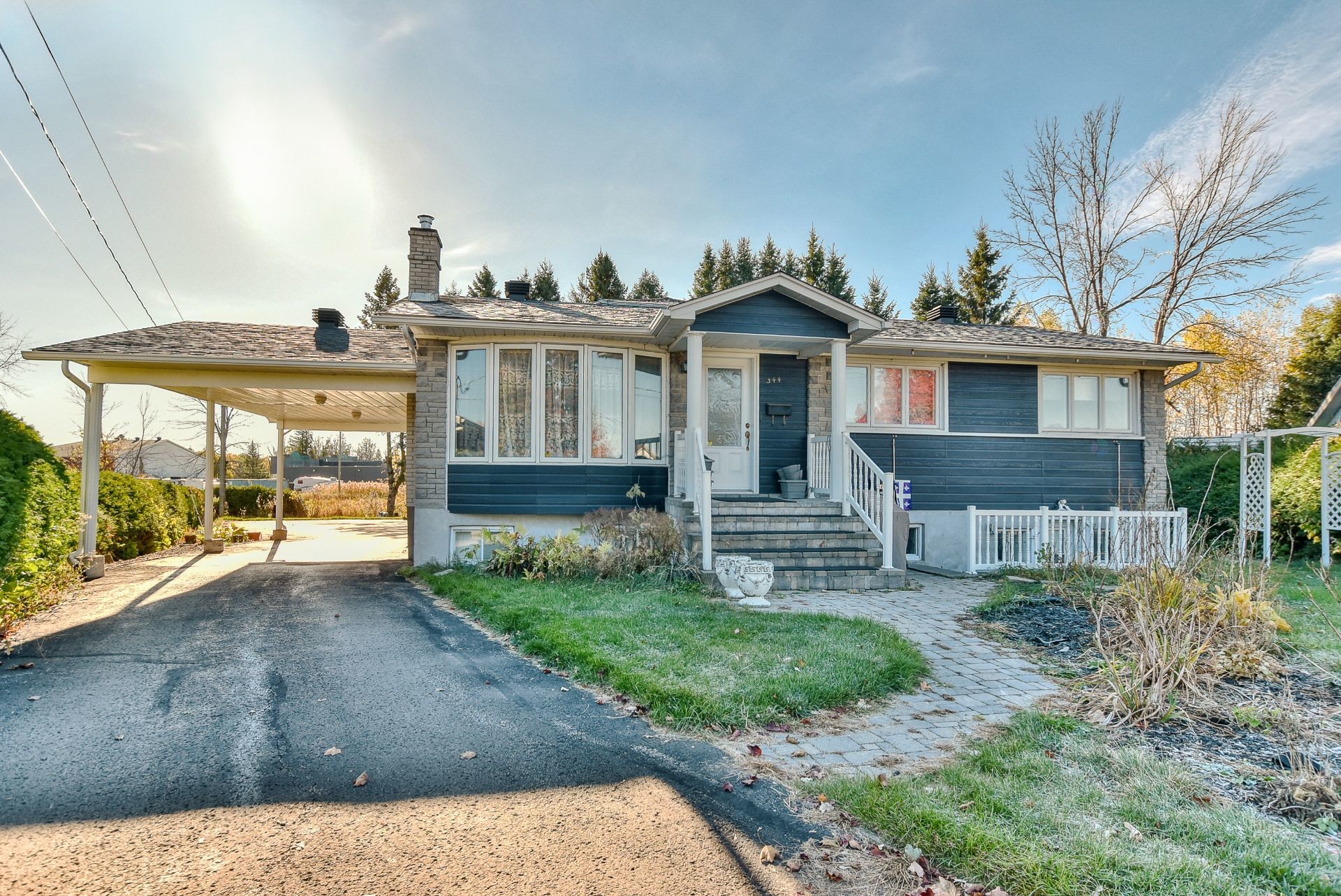 









344


Rue Mitchell

,
Lachute,




QC
J8H2K2

