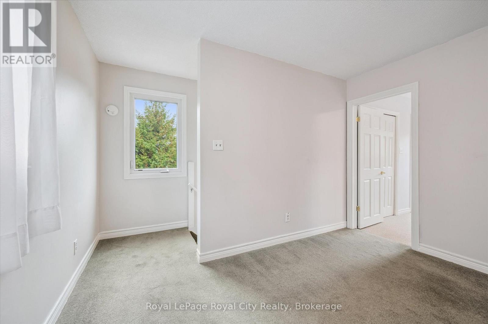 












6548 BEATTY LINE N

,
Centre Wellington (Fergus),




Ontario
N1M2W3

