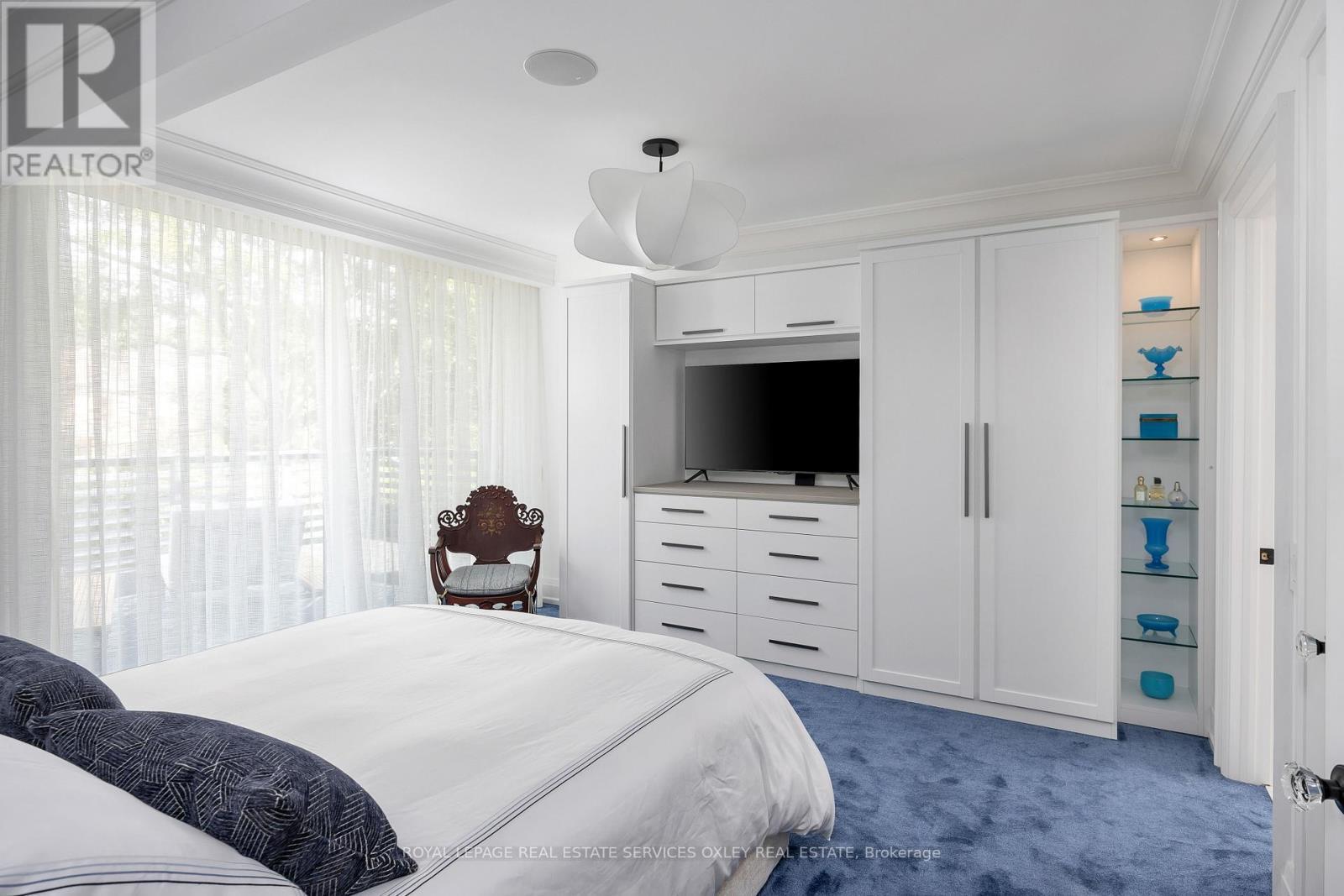 












26 MCMASTER AVENUE

,
Toronto,




Ontario
M4V1A9

