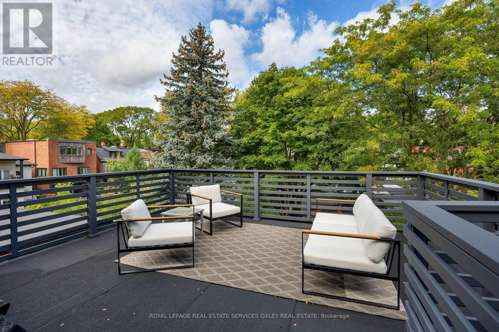 












26 MCMASTER AVENUE

,
Toronto,




Ontario
M4V1A9

