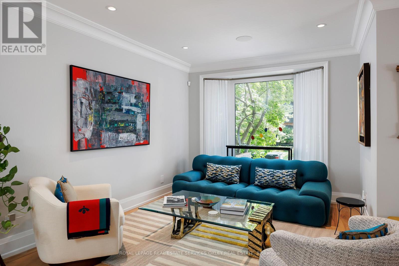 












26 MCMASTER AVENUE

,
Toronto,




Ontario
M4V1A9

