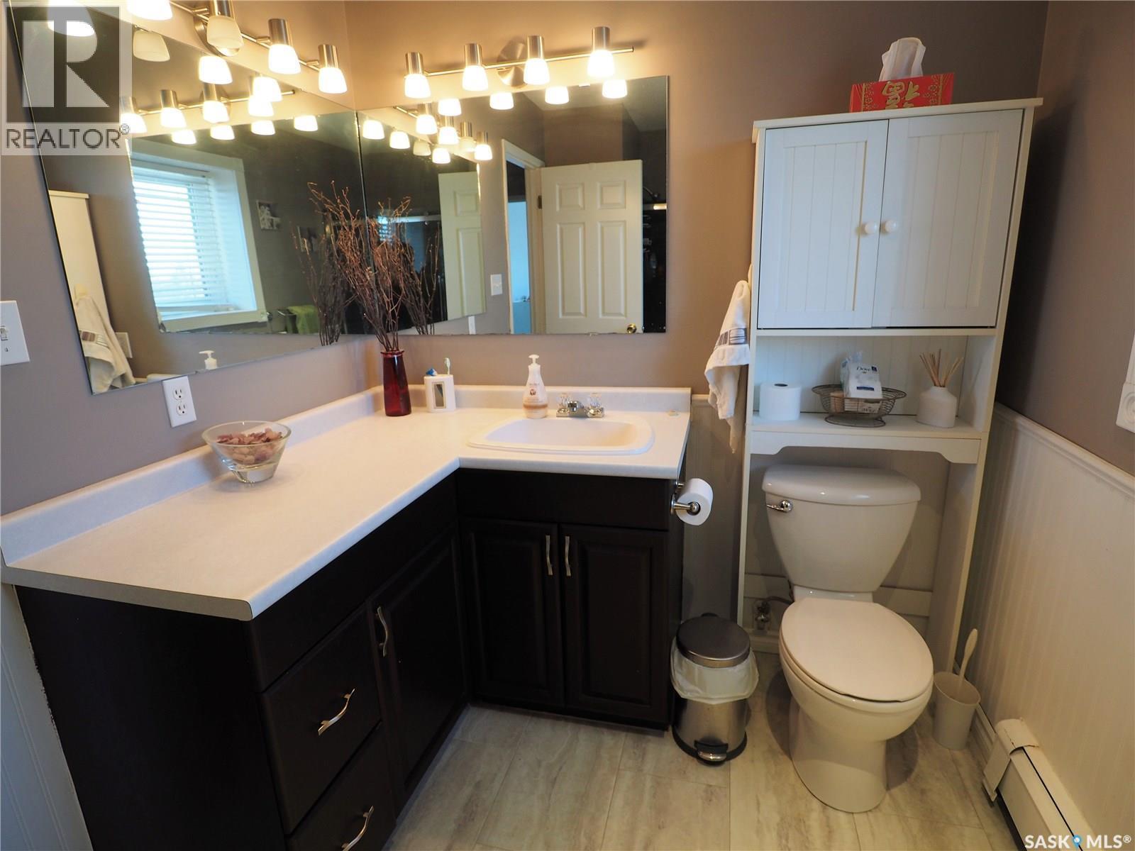 












PT SW-15-28-23W3

,
Kindersley Rm No. 290,




Saskatchewan
S0L1S0

