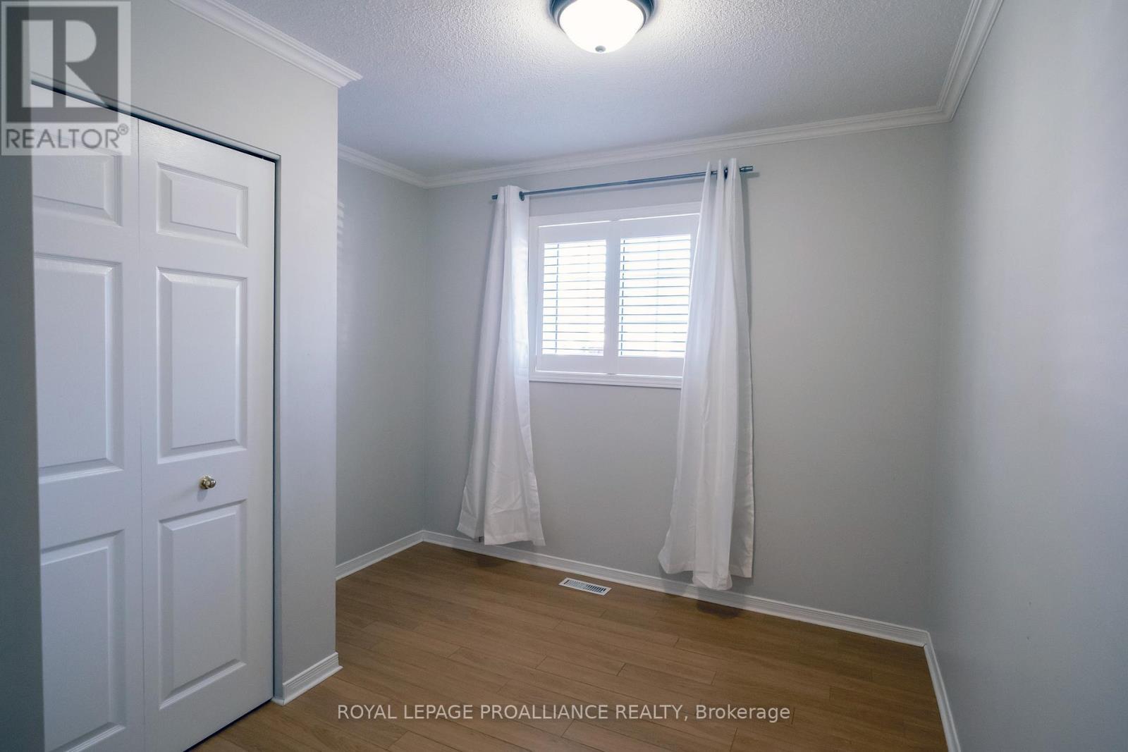 












8 - 351 CANNIFTON ROAD N

,
Belleville (Thurlow Ward),




Ontario
K8N4Z6

