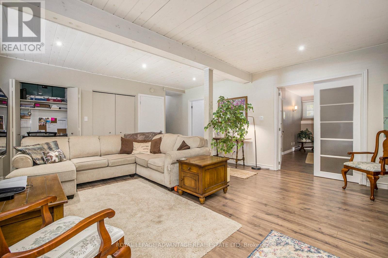 












6 FAIRLANE DRIVE

,
Rideau Lakes,




Ontario
K7A4S5

